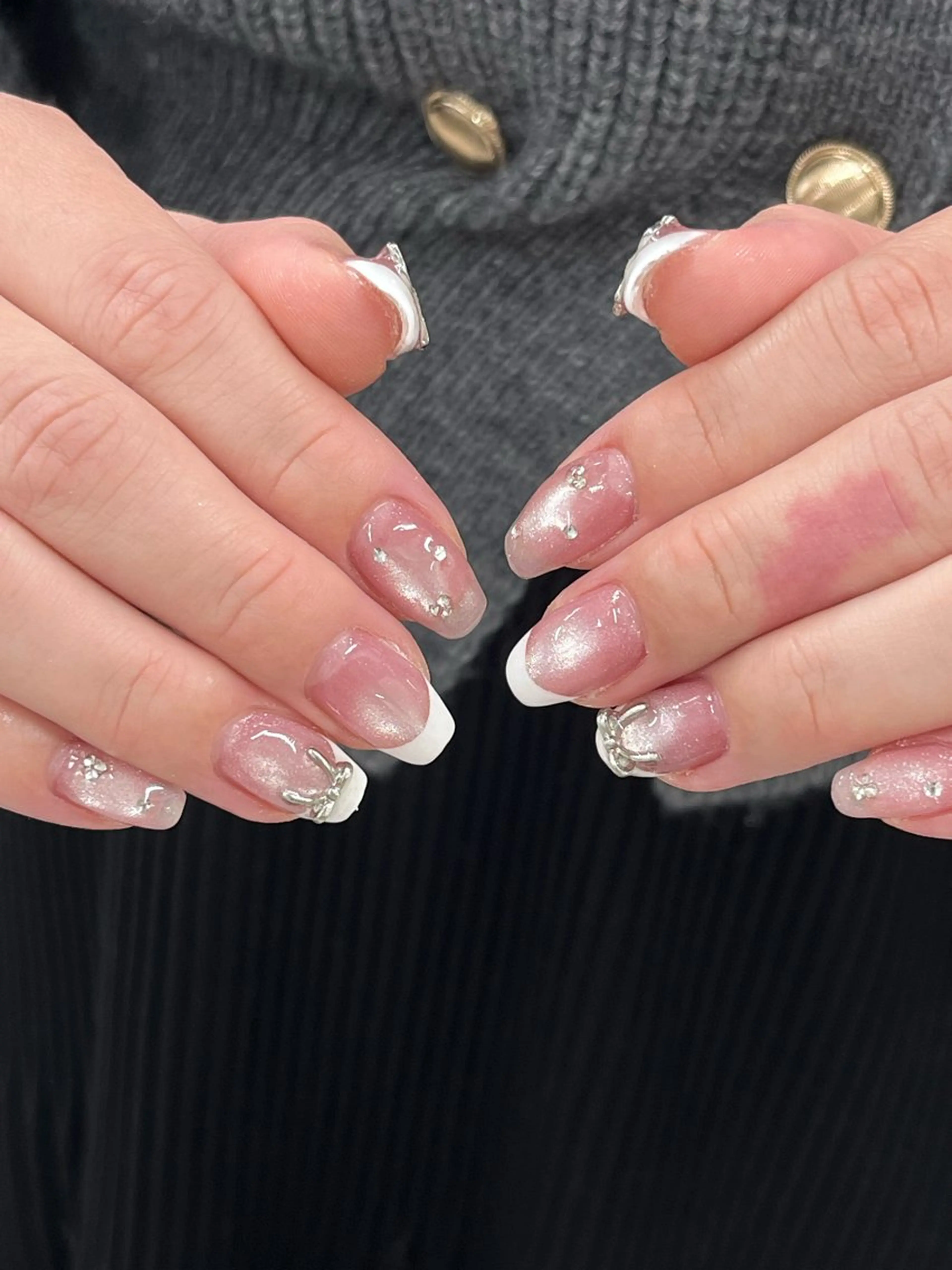 ネイル マグネットネイル ハンドネイル schon 🎀saraのネイルデザイン