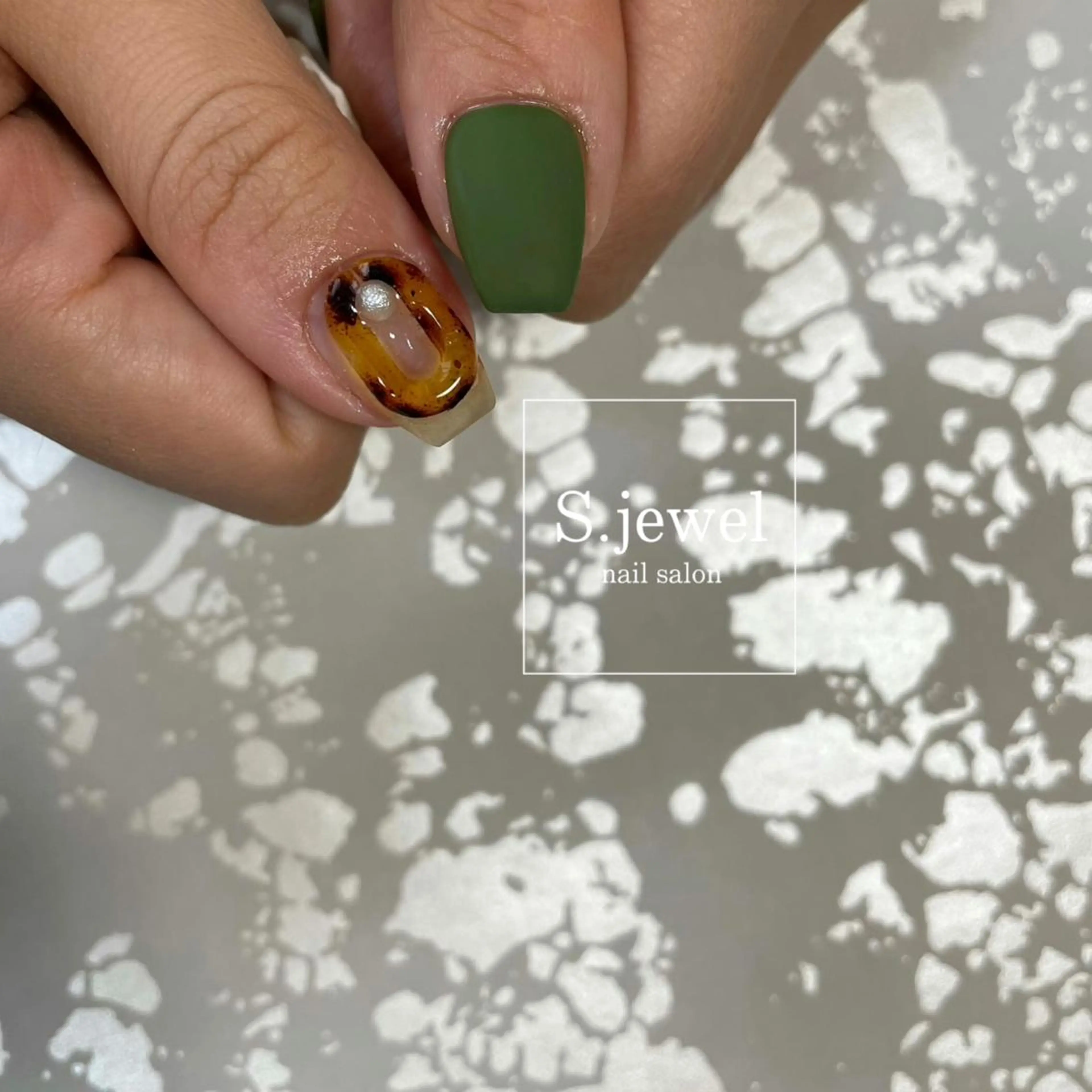 ネイル S. JEWELのネイルデザイン