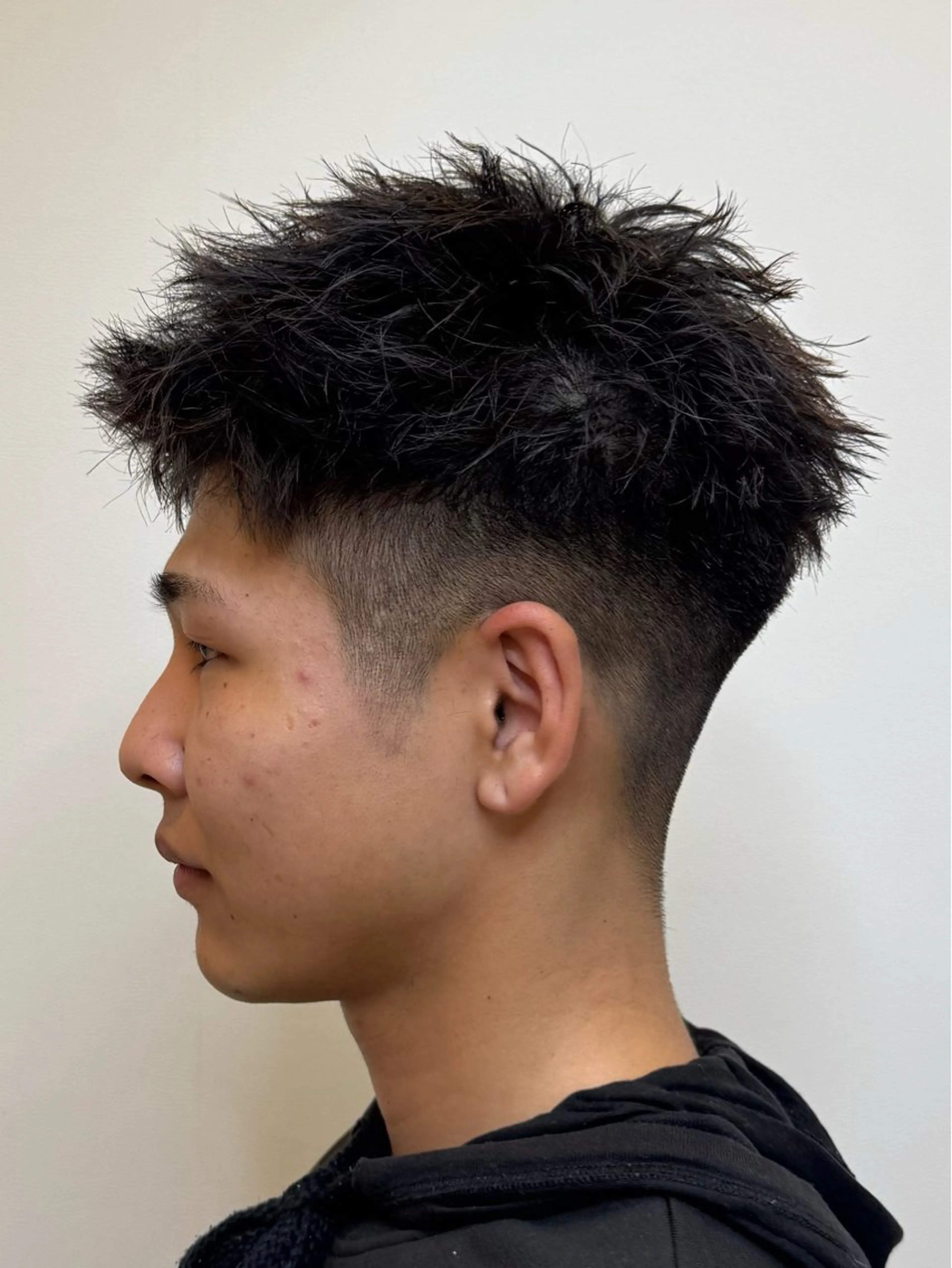 メンズ パーマ特化 山本悠世のヘアスタイル