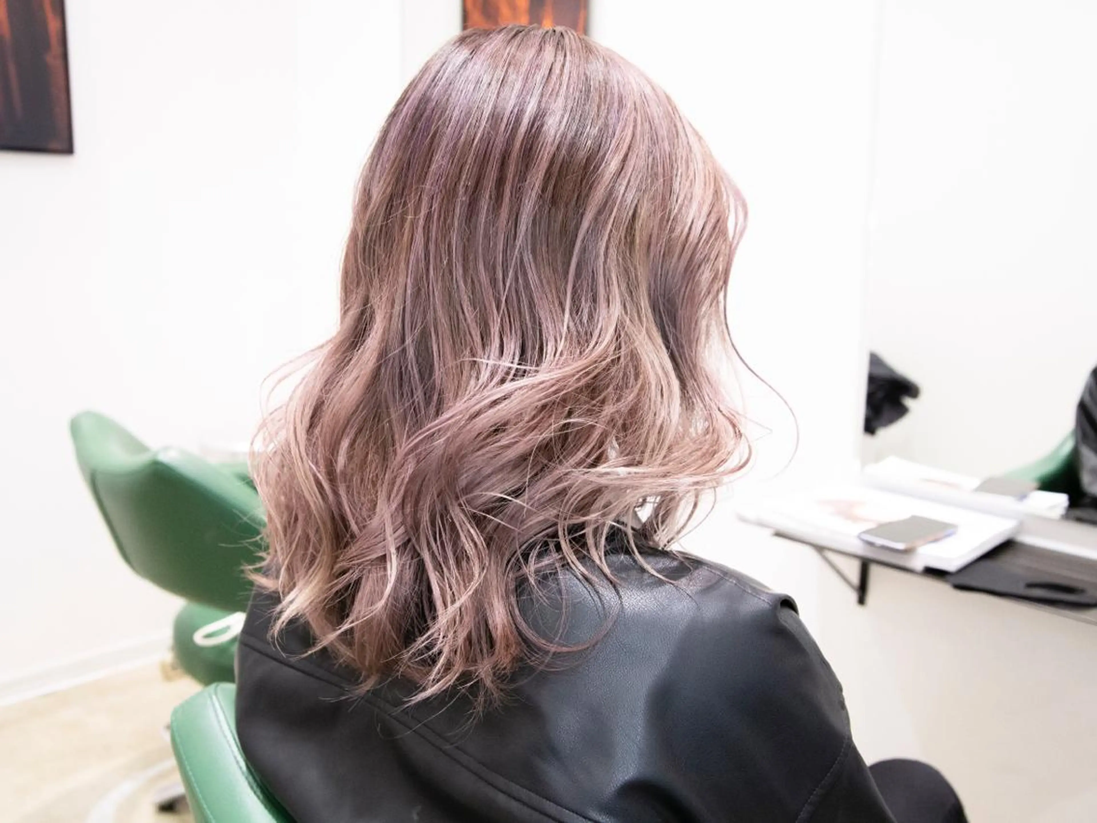 ロング カラー ヘアカラー Re:ta Hair 飯田淳平のヘアスタイル