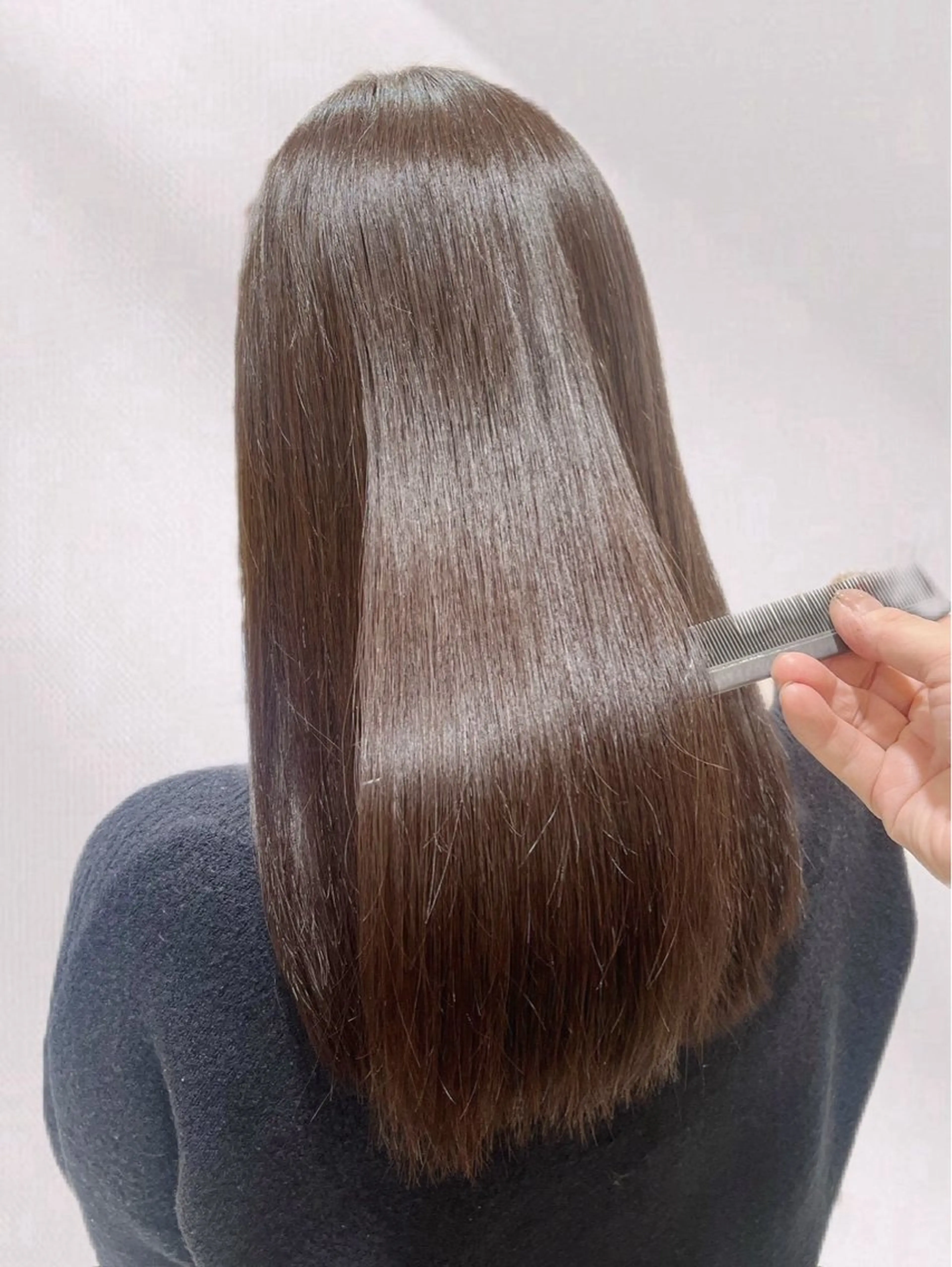 セミロング カット ヘアカラー brace 小笹花純のヘアスタイル