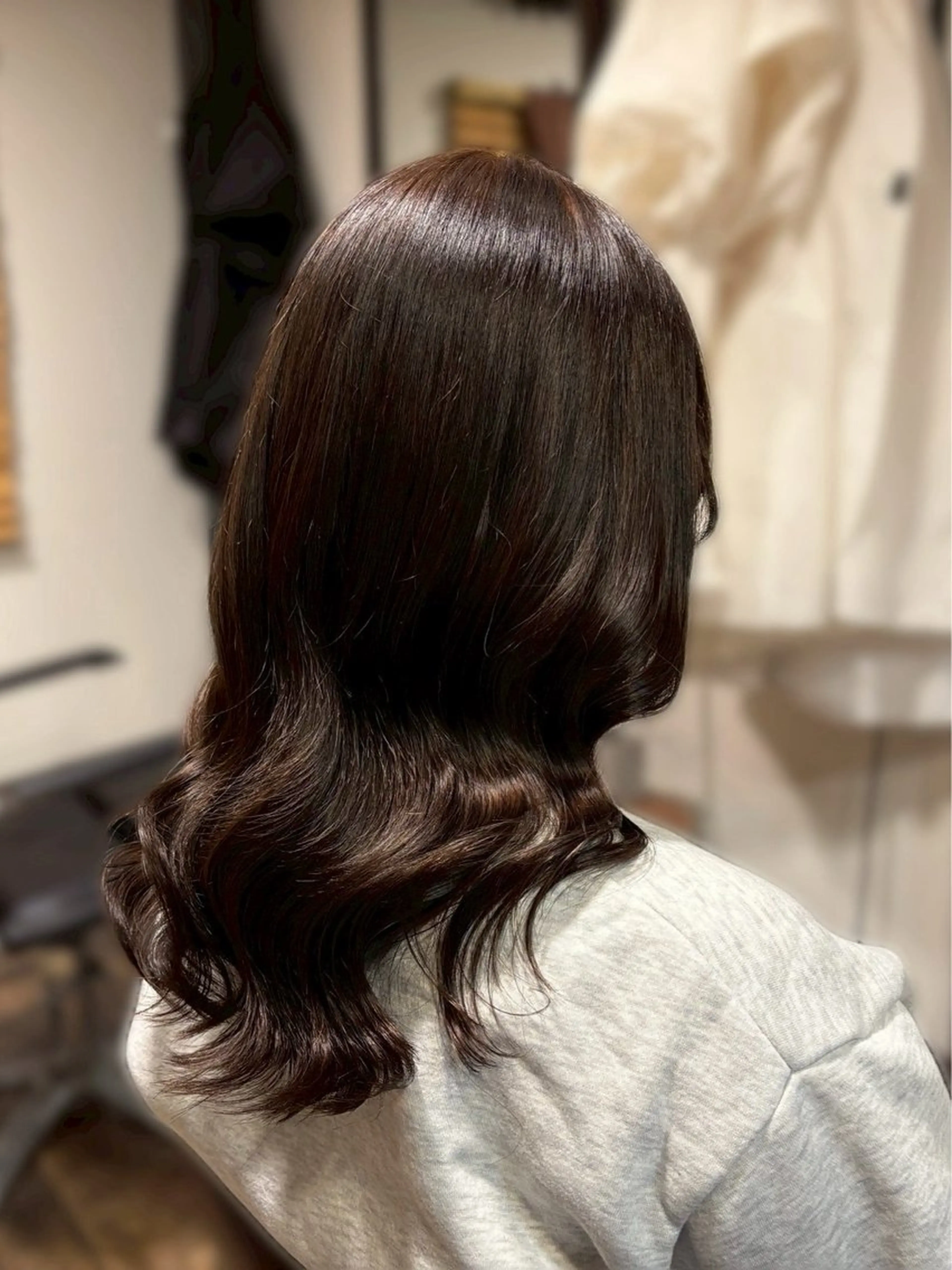 セミロング 古川 心のヘアスタイル