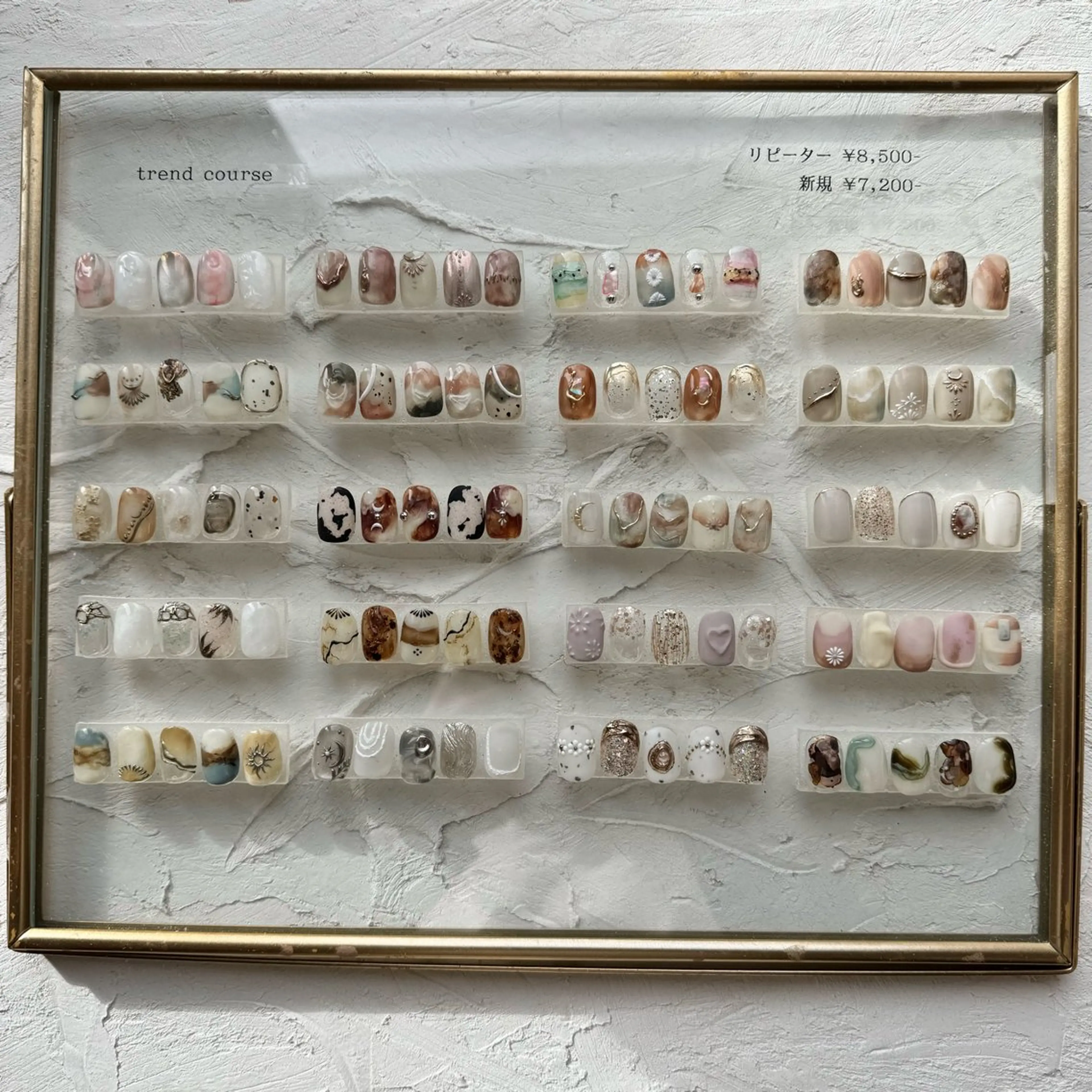 ネイル le  nail edition天神店所属・le MAIKA 天神のネイルデザイン