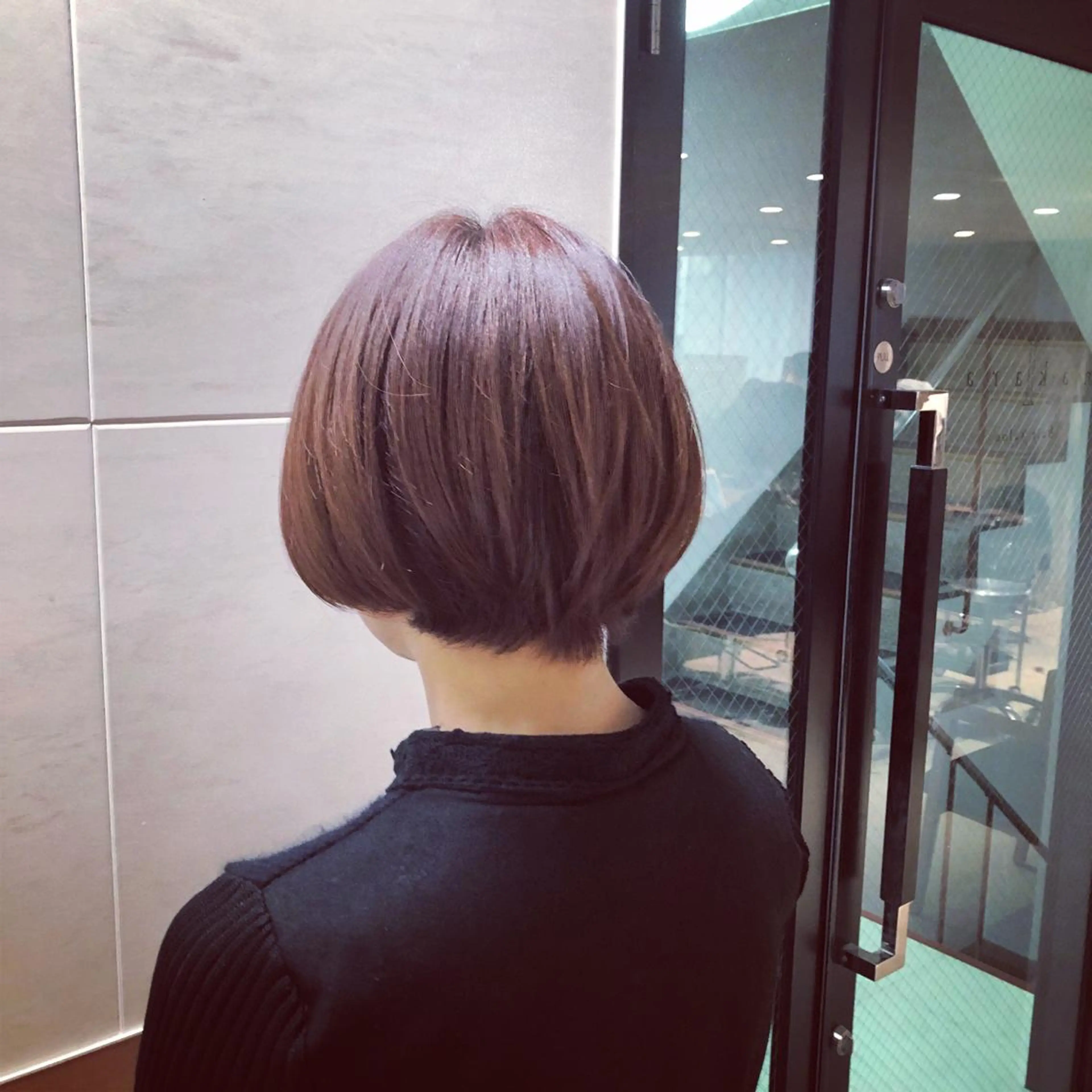 ショート カラー カット ヘアカラー トリートメント 髪質改善🌈縮毛矯正 荻原　達矢のヘアスタイル