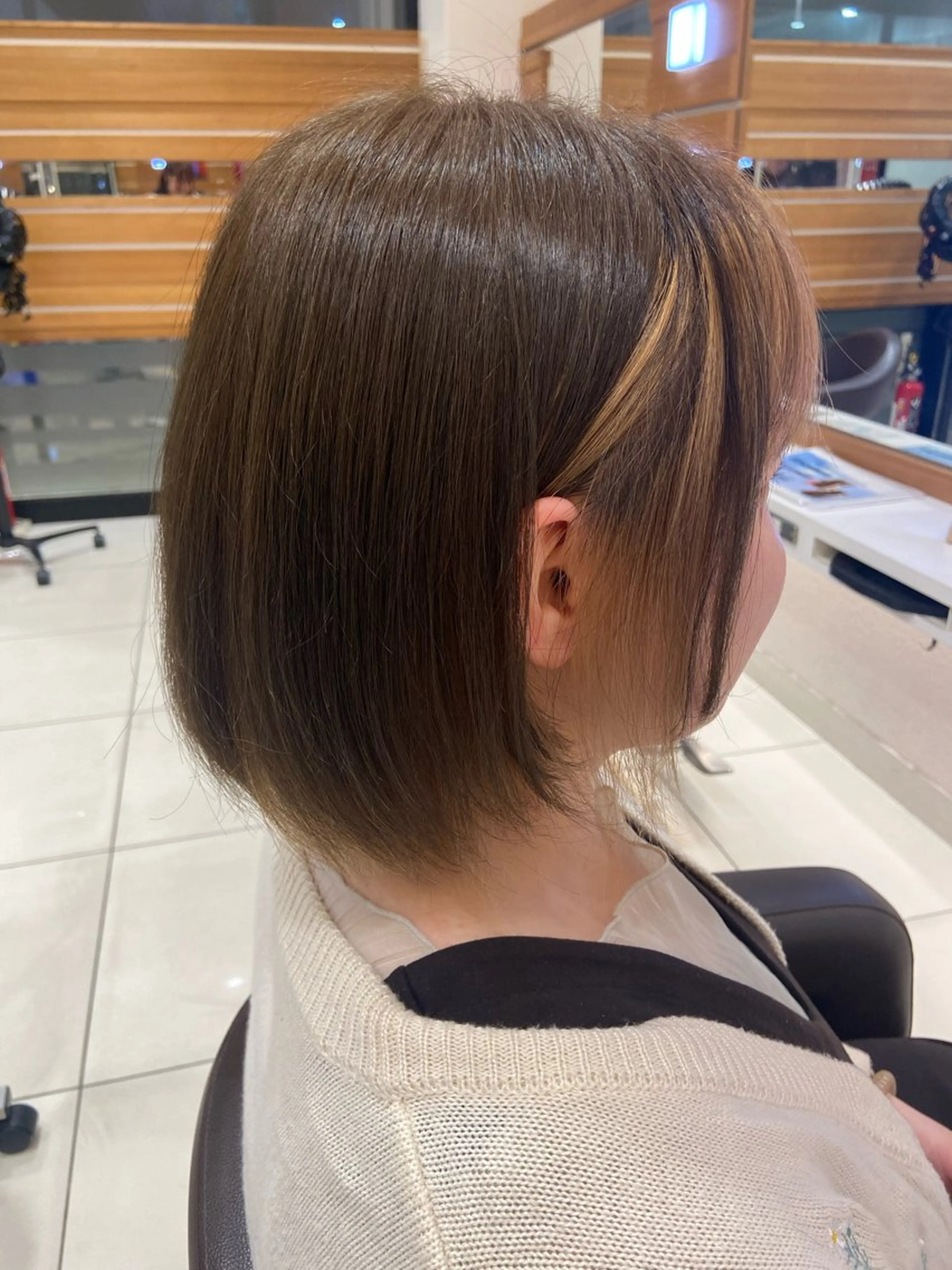 ショート 🫧【ちゅるんカラ ー】あいみ🫧のヘアスタイル