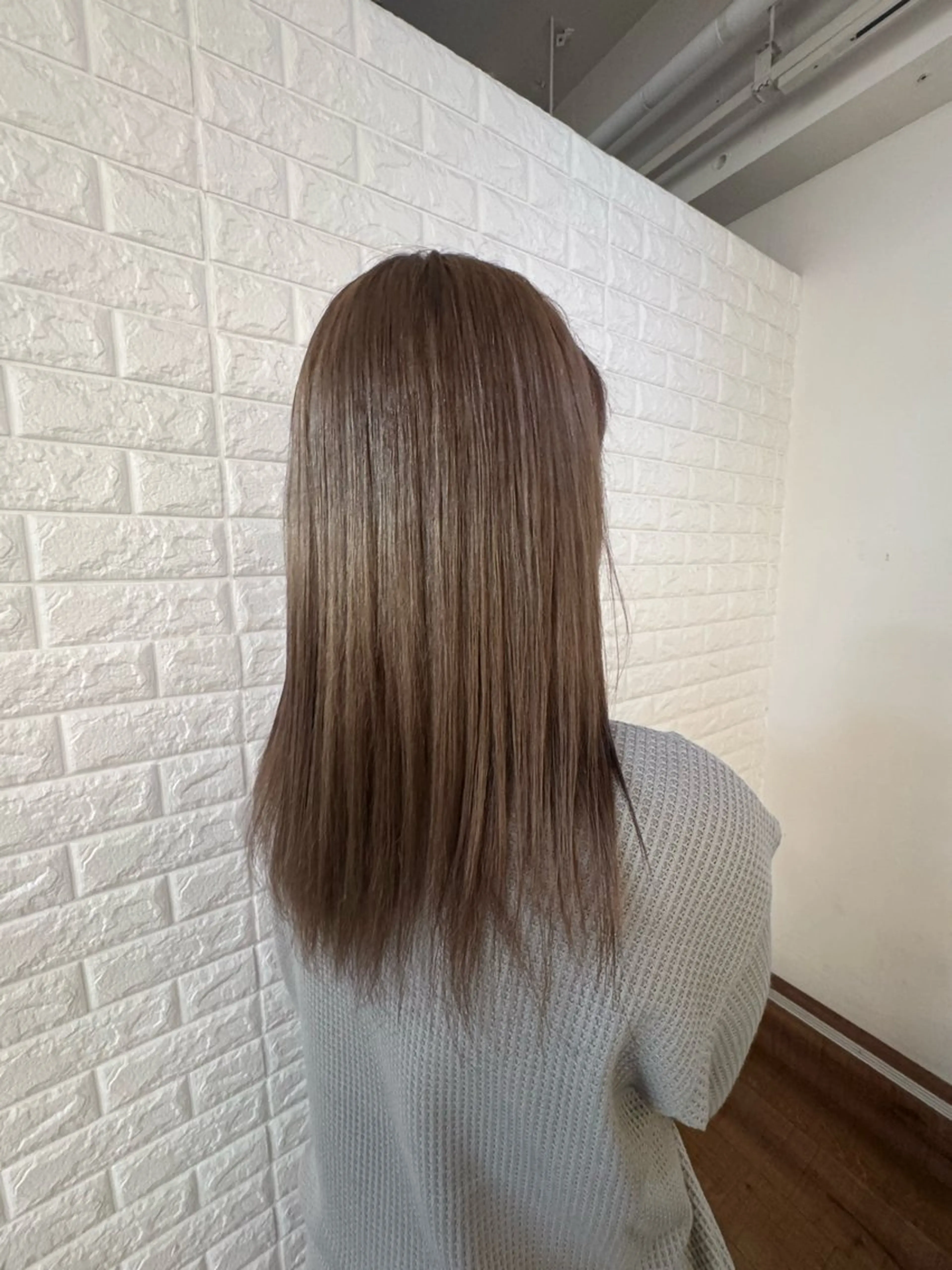 ロング ヘアカラー 森 千明のヘアスタイル