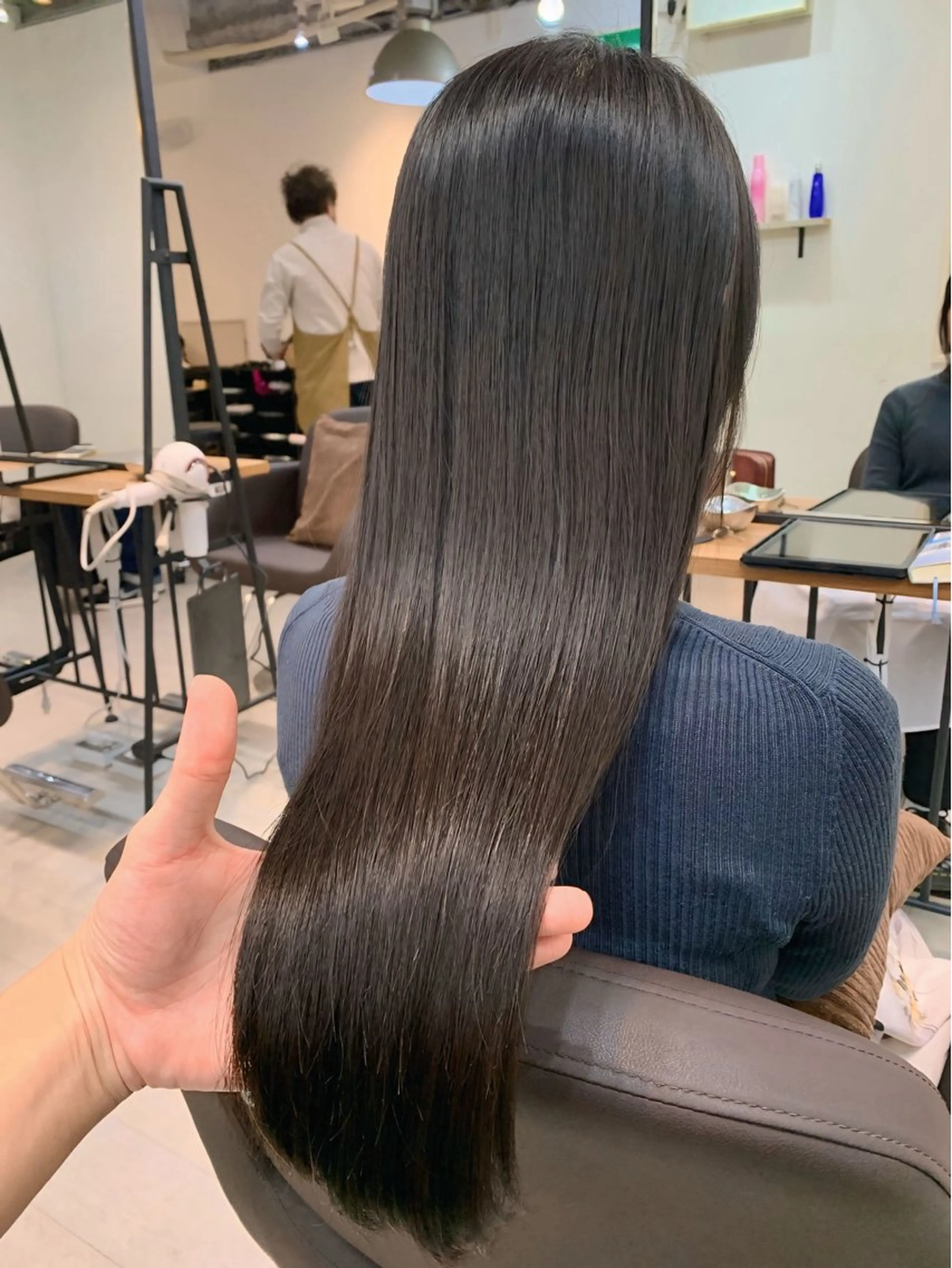 話題の✨〔髪質改善縮毛矯正〕酸性ストレート+カット+スチームトリートメントの写真