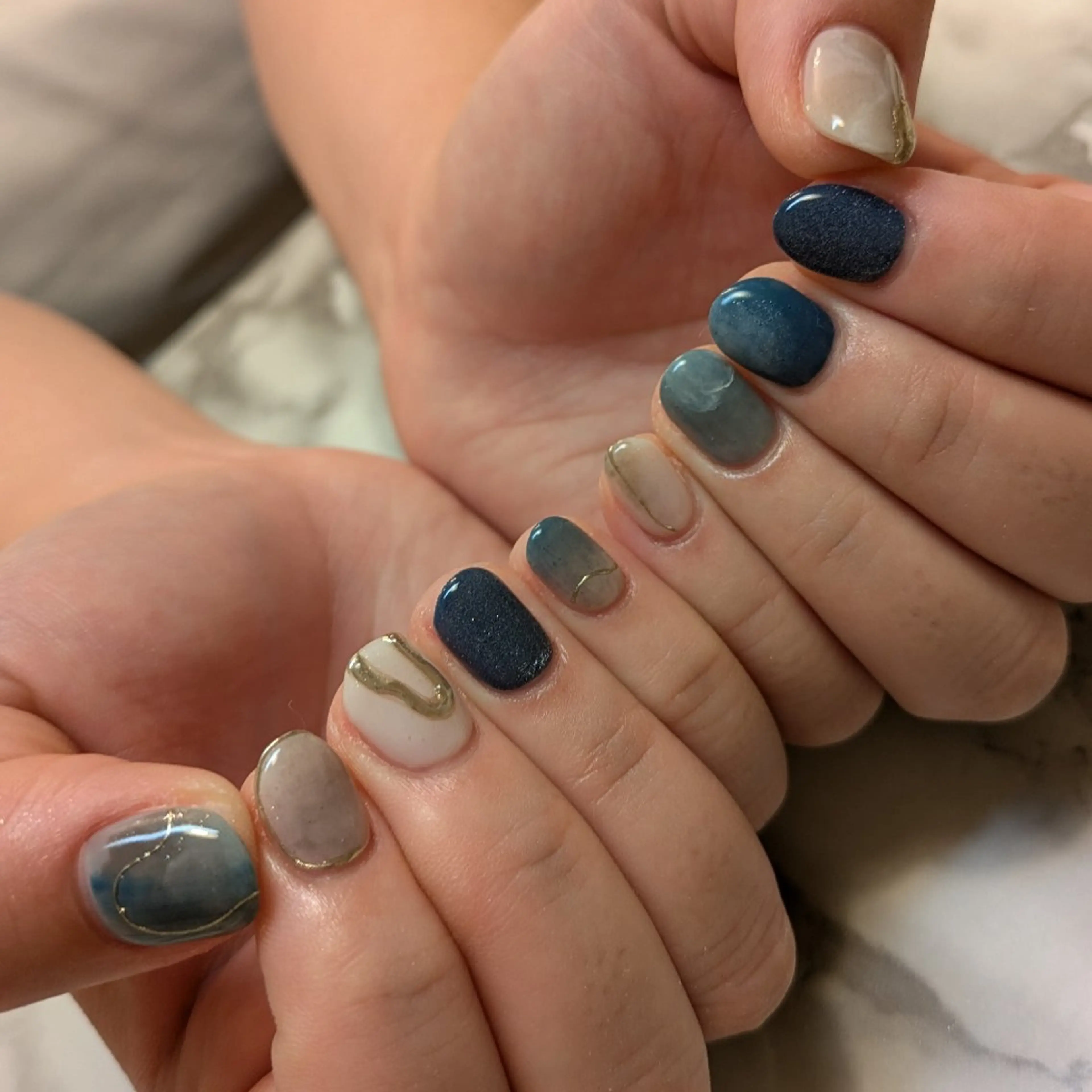 ネイル ニュアンスネイル ジェヌインネイル 河内のネイルデザイン