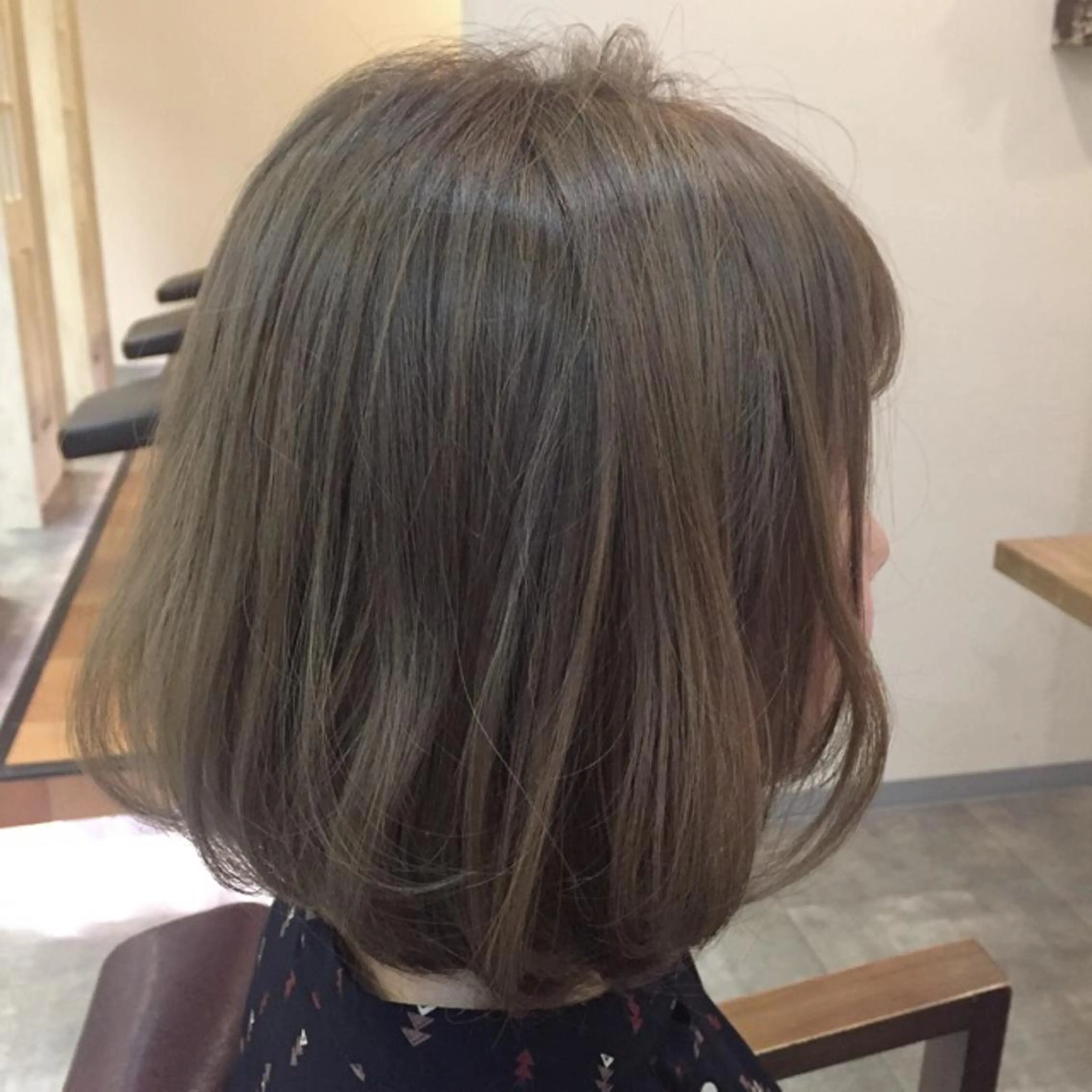 ショート カラー アッシュ ブリーチ 透明感/ 美髪矯正/田中恭のヘアスタイル