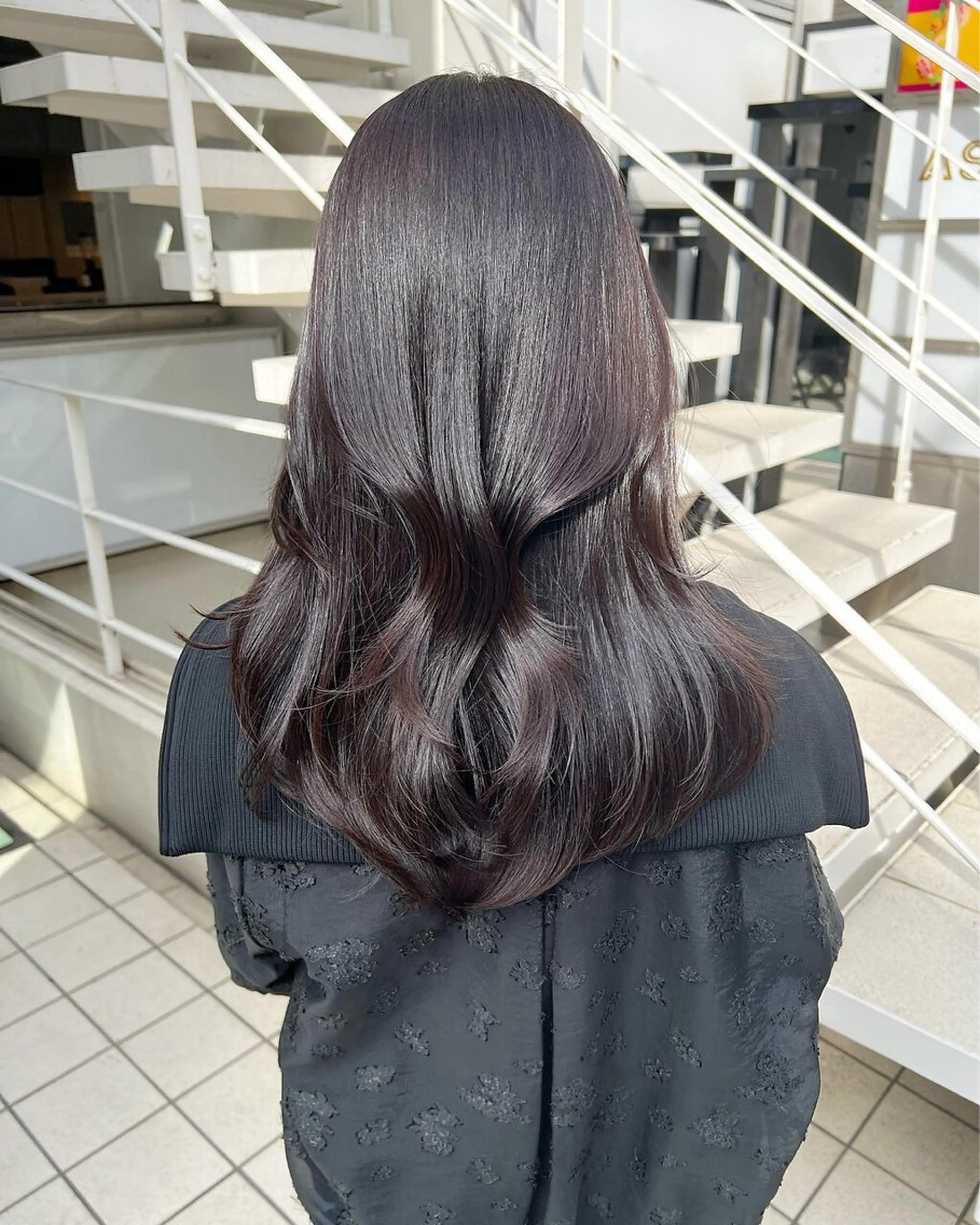 セミロング カラー ハイトーン/ブリーチ 💙みずき💙のヘアスタイル