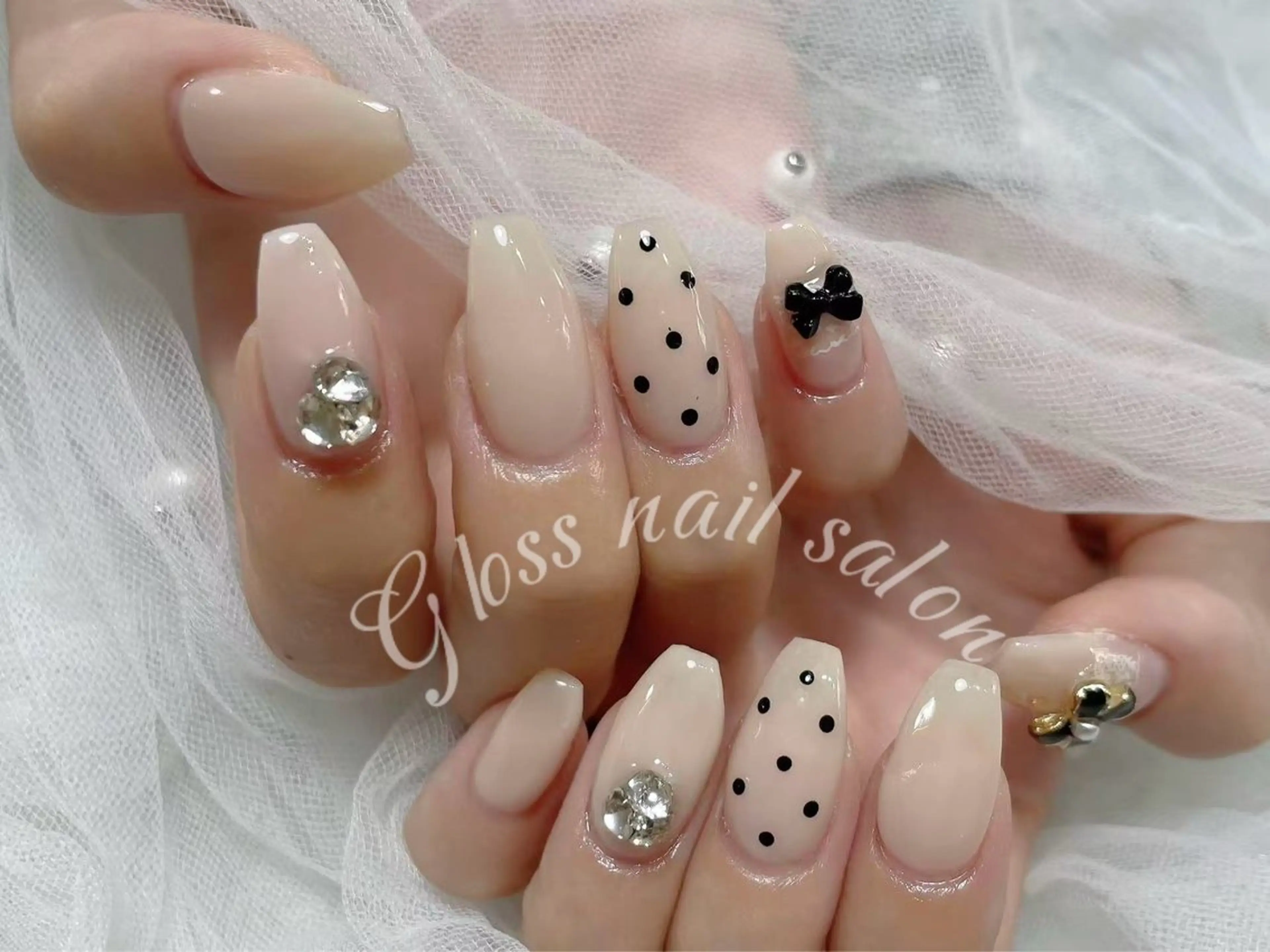 ネイル Yuna✨ Gloss nailのネイルデザイン