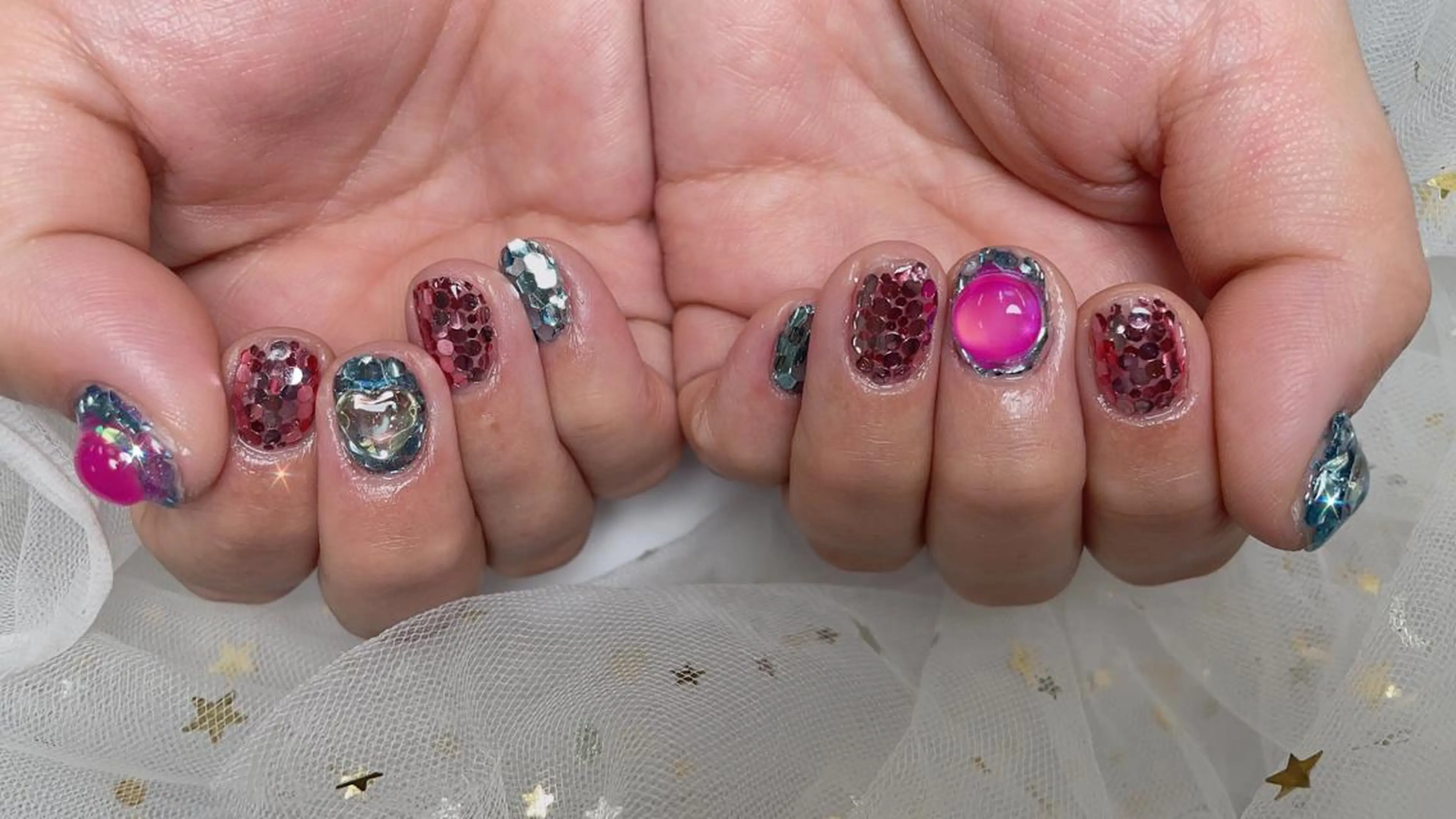 ハンドネイル ハンドケア チ ンのネイルデザイン