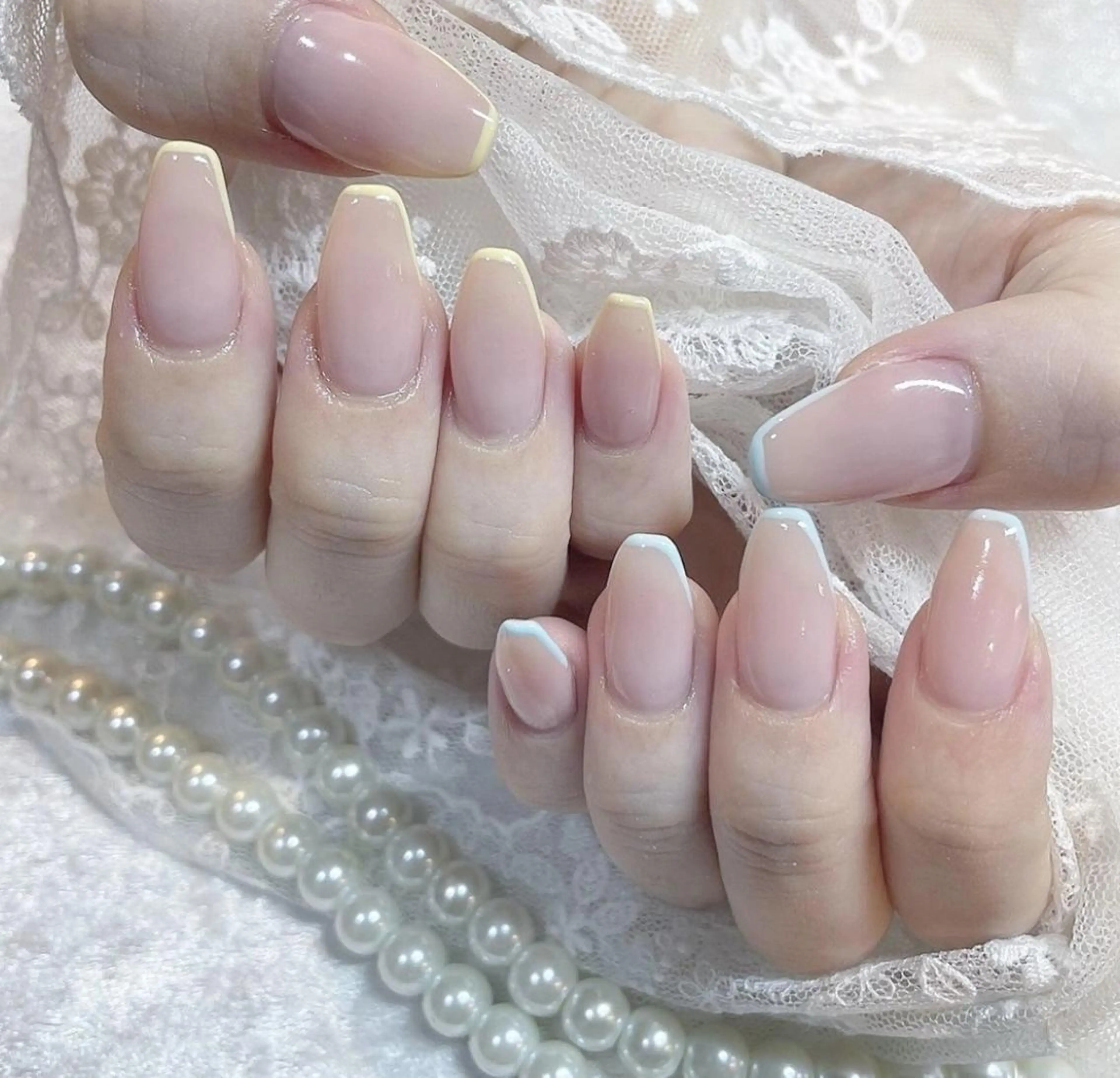 ネイル フレンチネイル ジェルネイル 韓国ネイル 持ち込み ワンカラーネイル ハンドネイル fiore nail 🦋のネイルデザイン