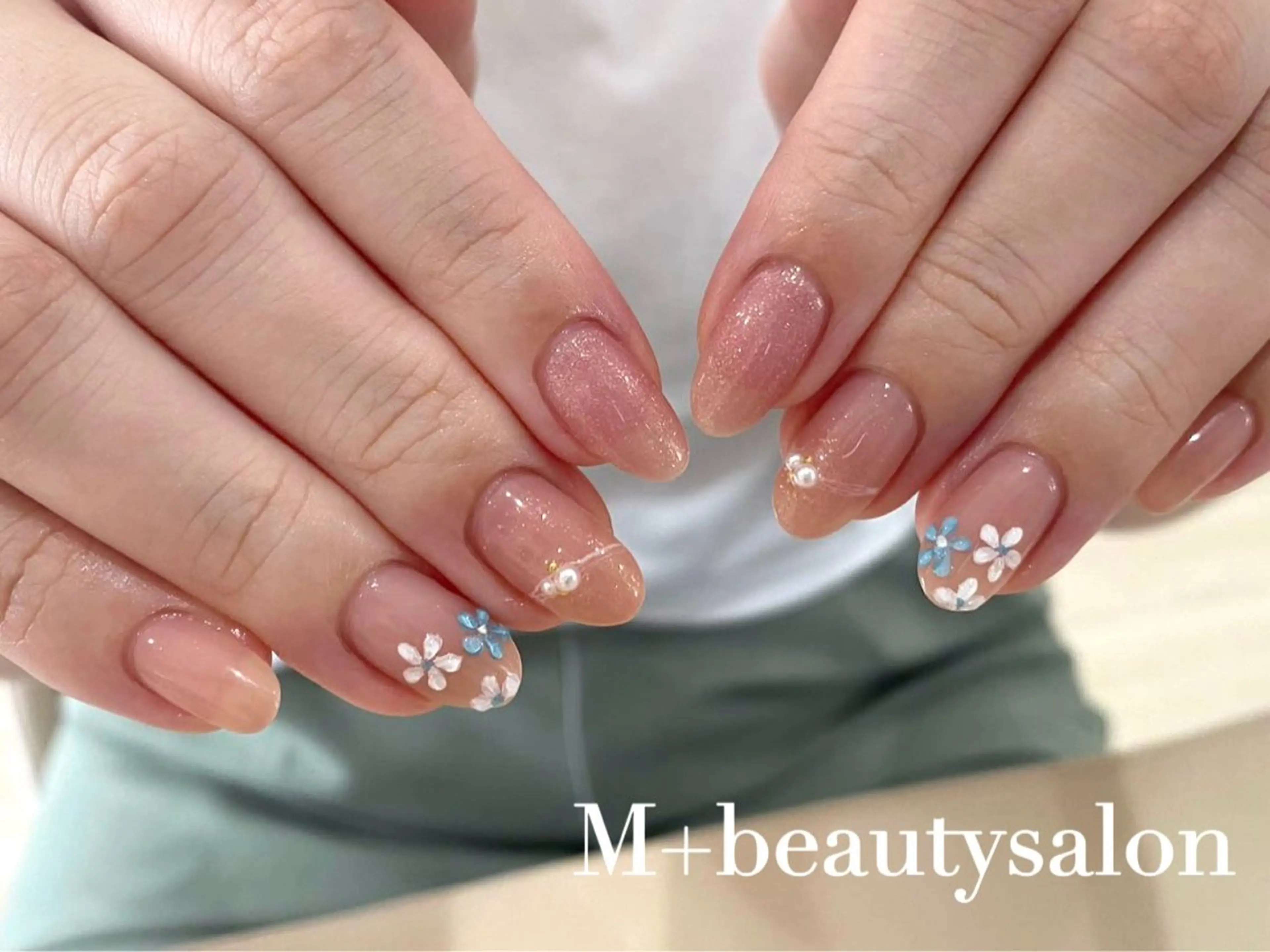 ネイル M+  Beauty Salonのネイルデザイン