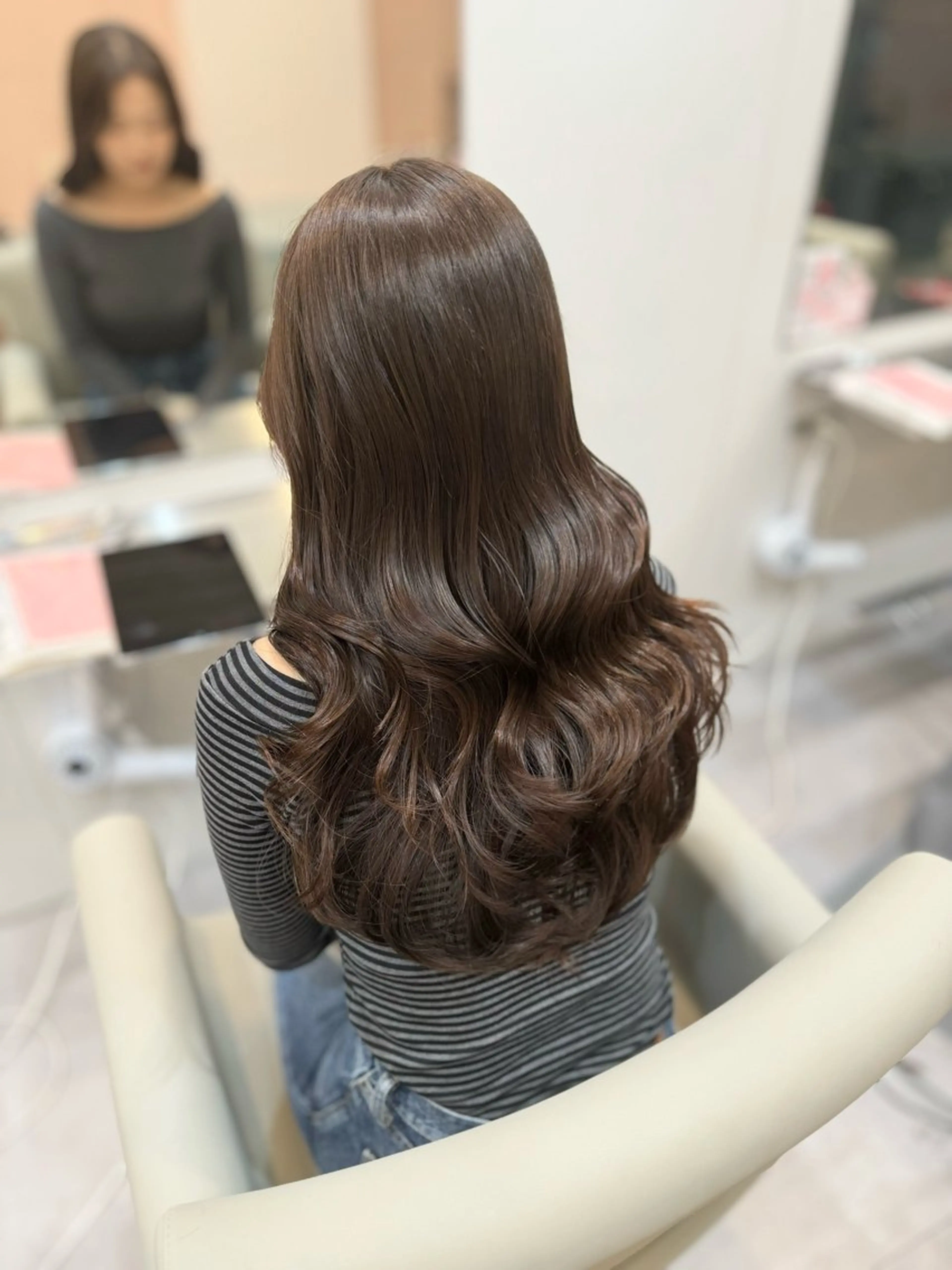 ロング カラー amane໒꒱うる艶 ブリーチ透明感カラーのヘアスタイル