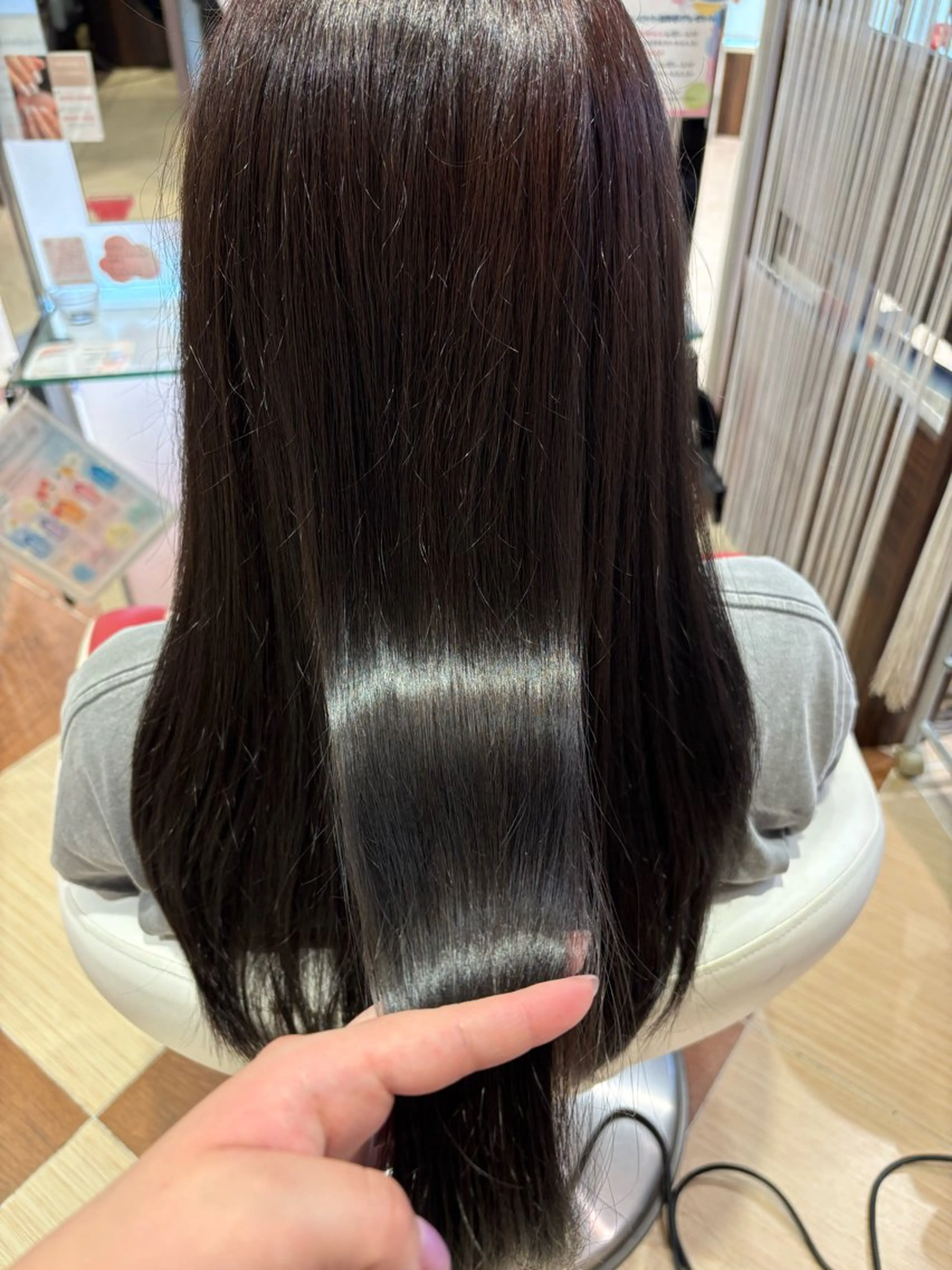 ロング カラー ヘアカラー トリートメント EARTH水沢店 さとうせいなのヘアスタイル