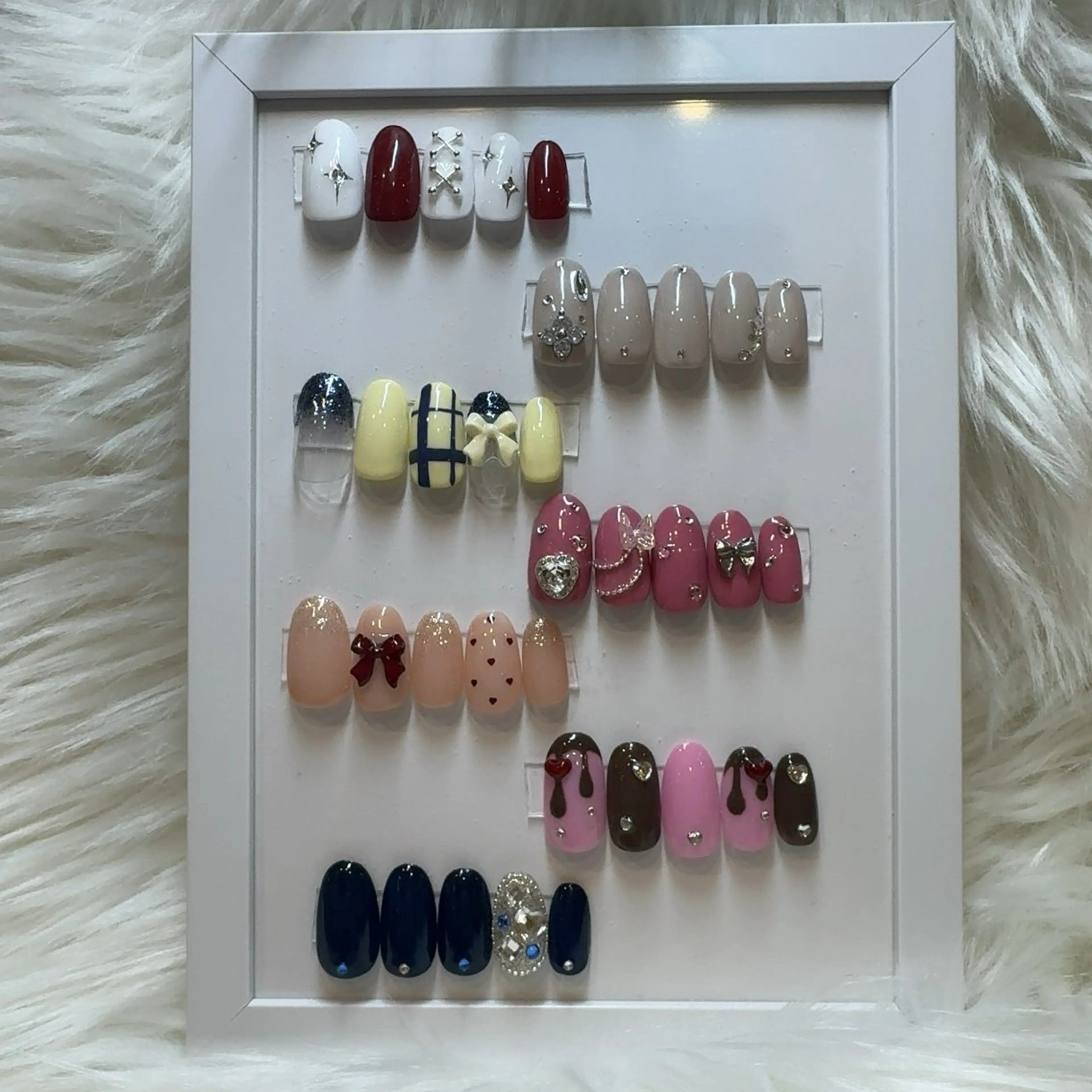 ネイル ハンドネイル pro.M yuno 🐈‍⬛のネイルデザイン