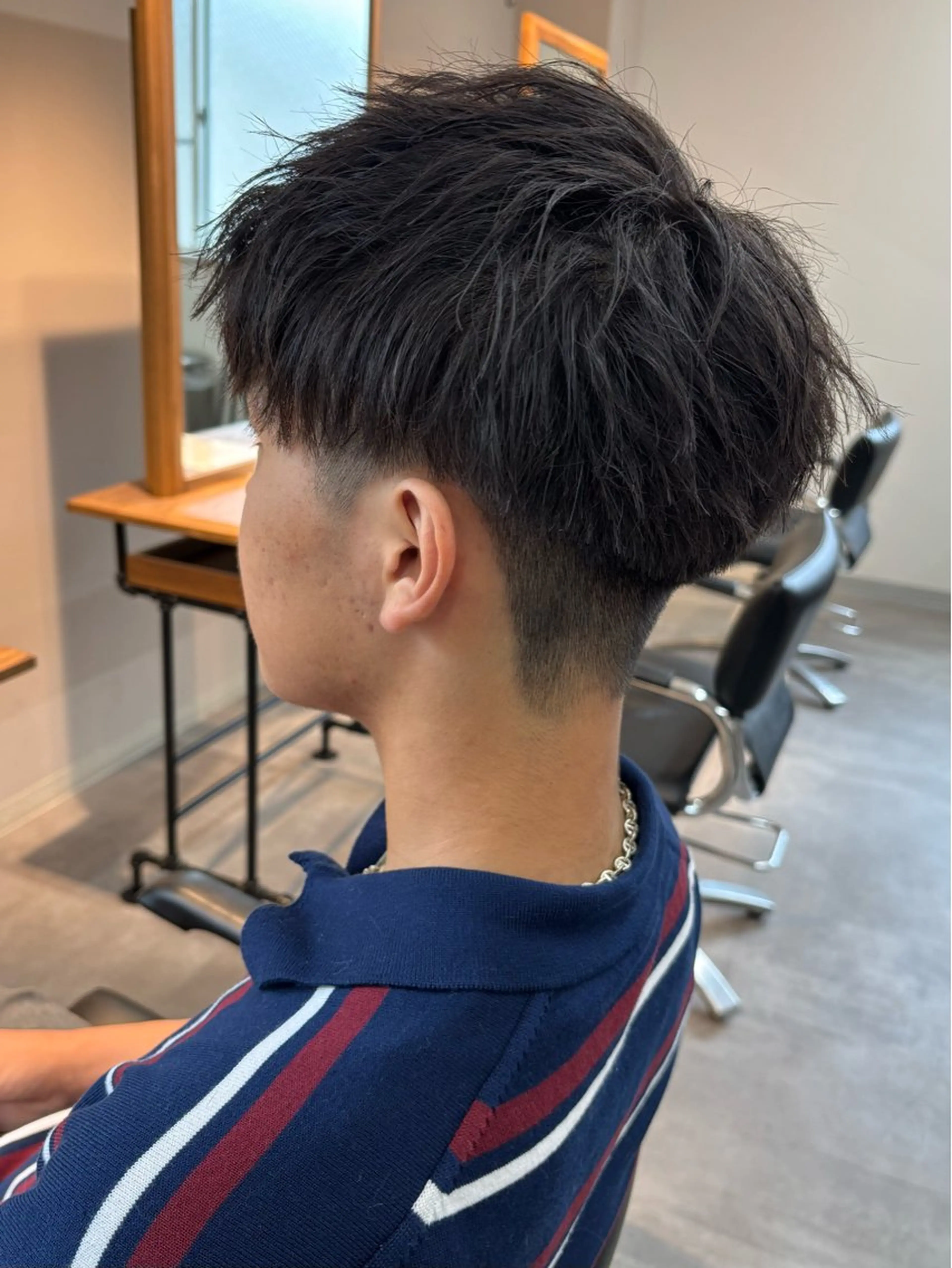 メンズ アップバング 刈り上げ カット 保立/フェザーパーマ /メンズカット千葉のヘアスタイル