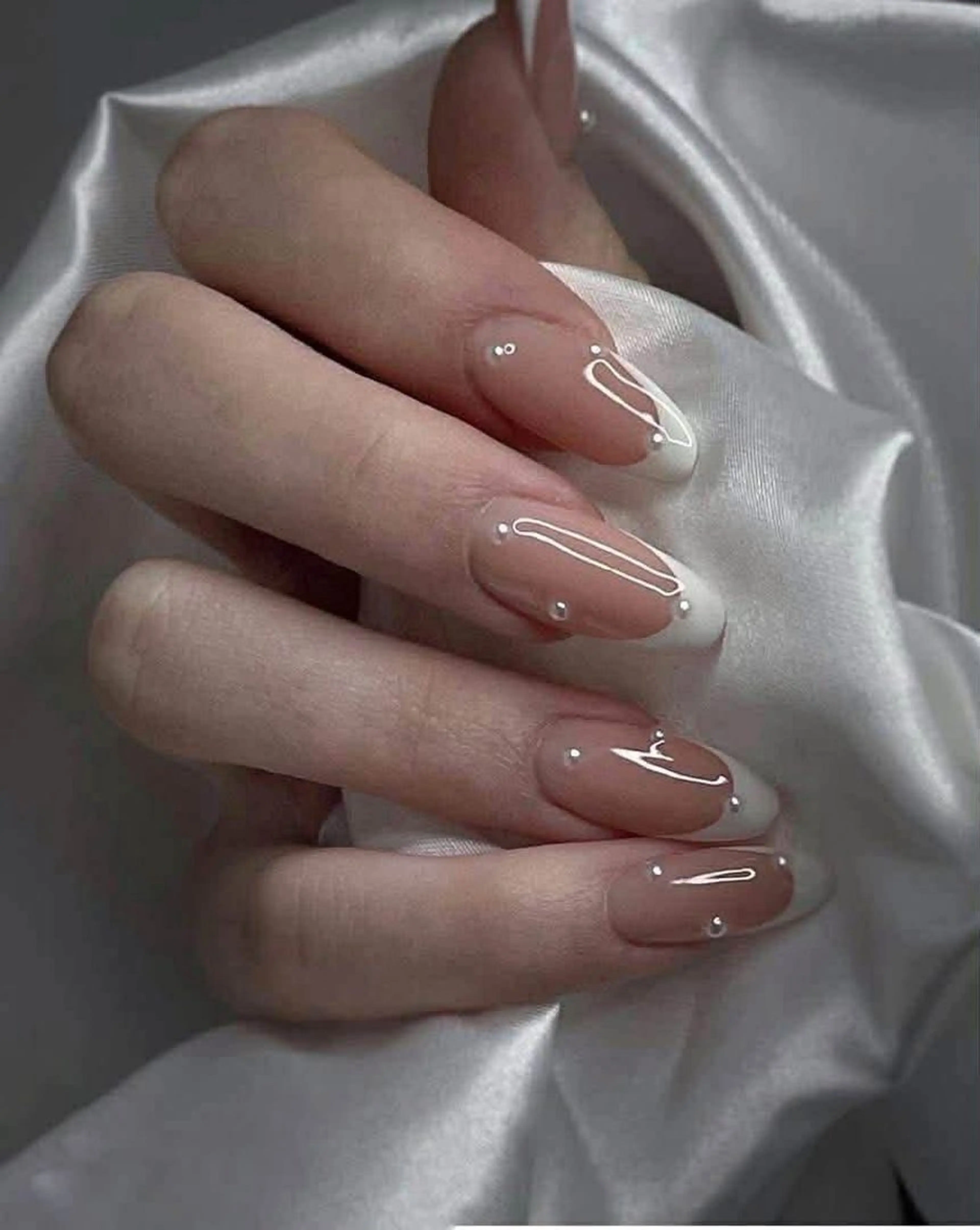ネイル ハンドネイル T.Lee Nail Lilyのネイルデザイン