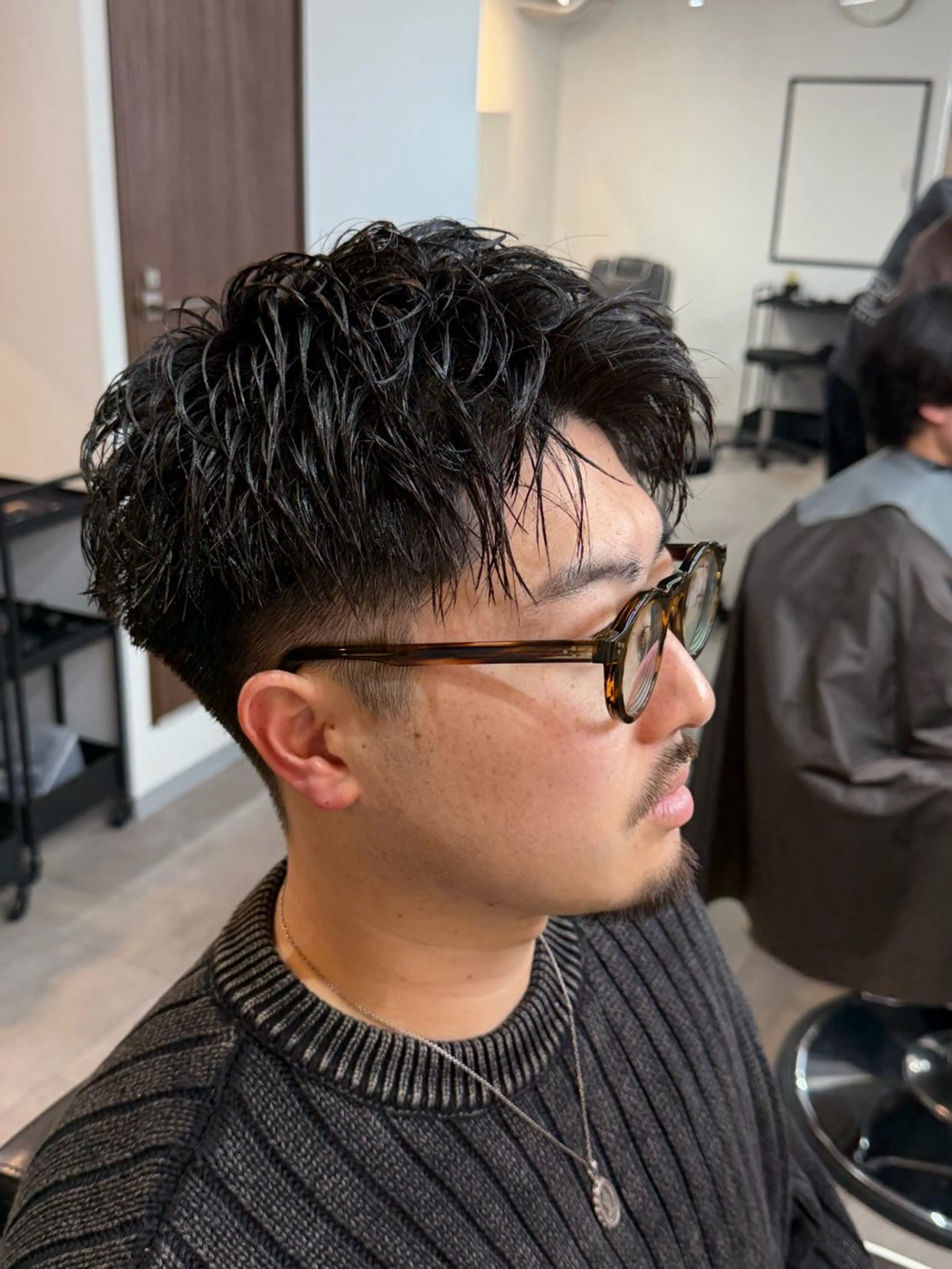 ショート パーマ メンズ カット 泰成/メンズ特化/ フェード/ツイスパのヘアスタイル