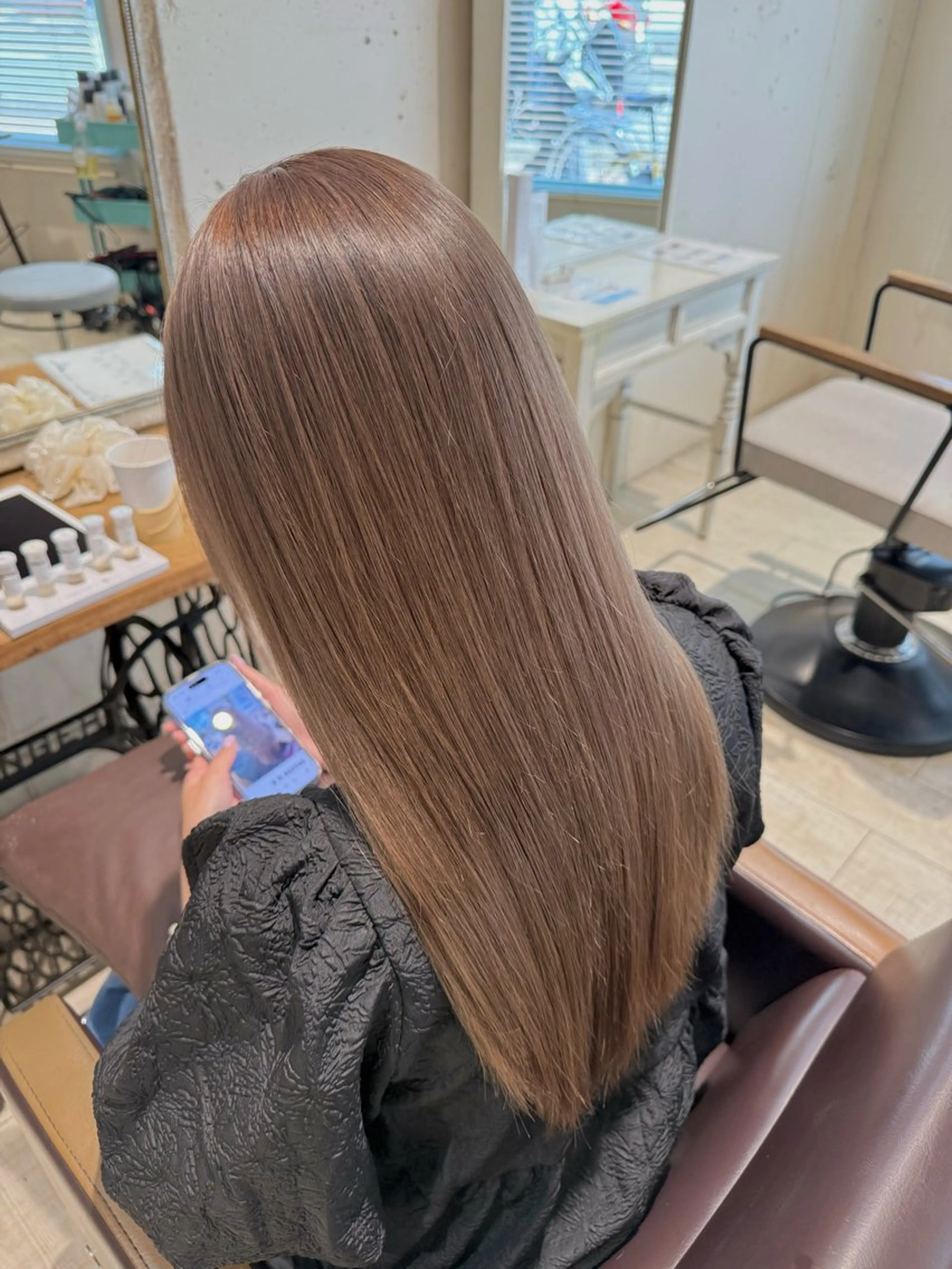 ロング カラー ヘアカラー かとう なこ🐾のヘアスタイル