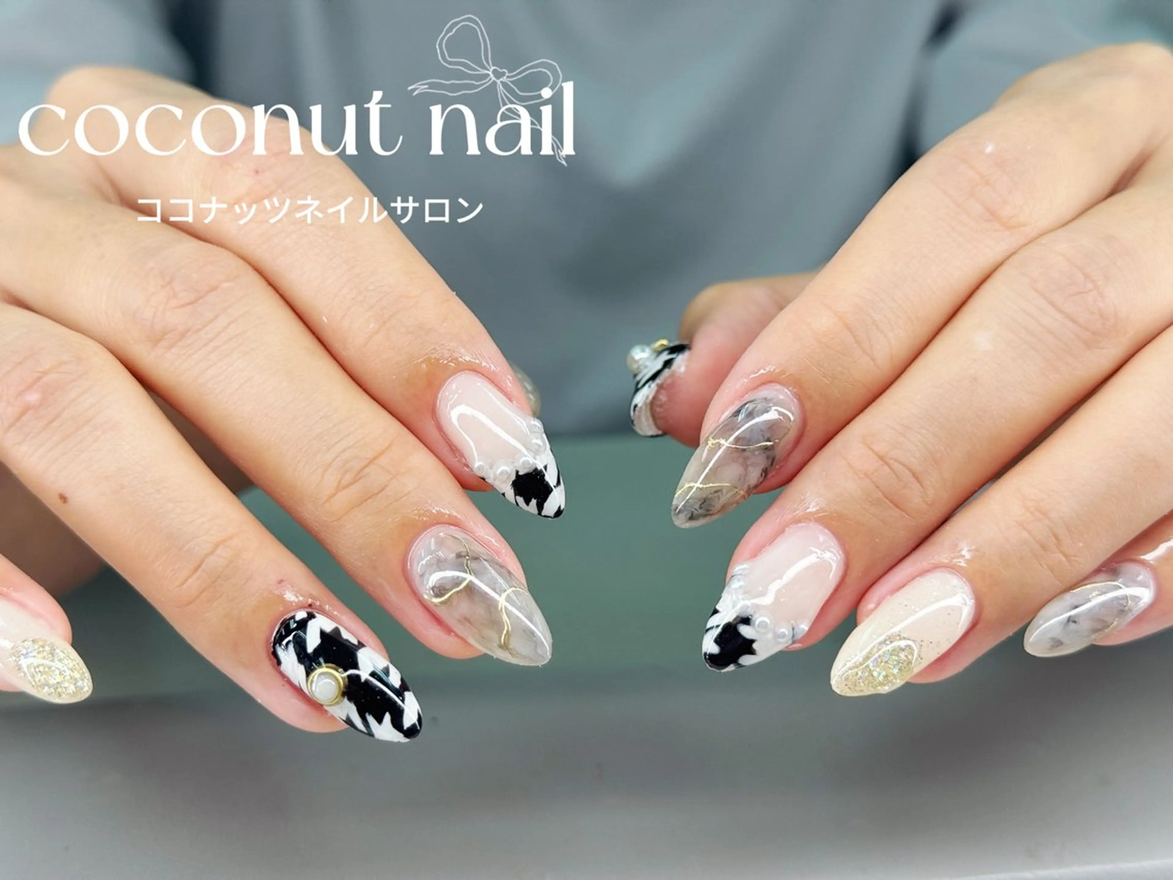 ネイル べっ甲ネイル フレンチネイル キラキラネイル マグネットネイル 大理石ネイル(マーブル) ハンドネイル 神田 ココナッツのネイルデザイン