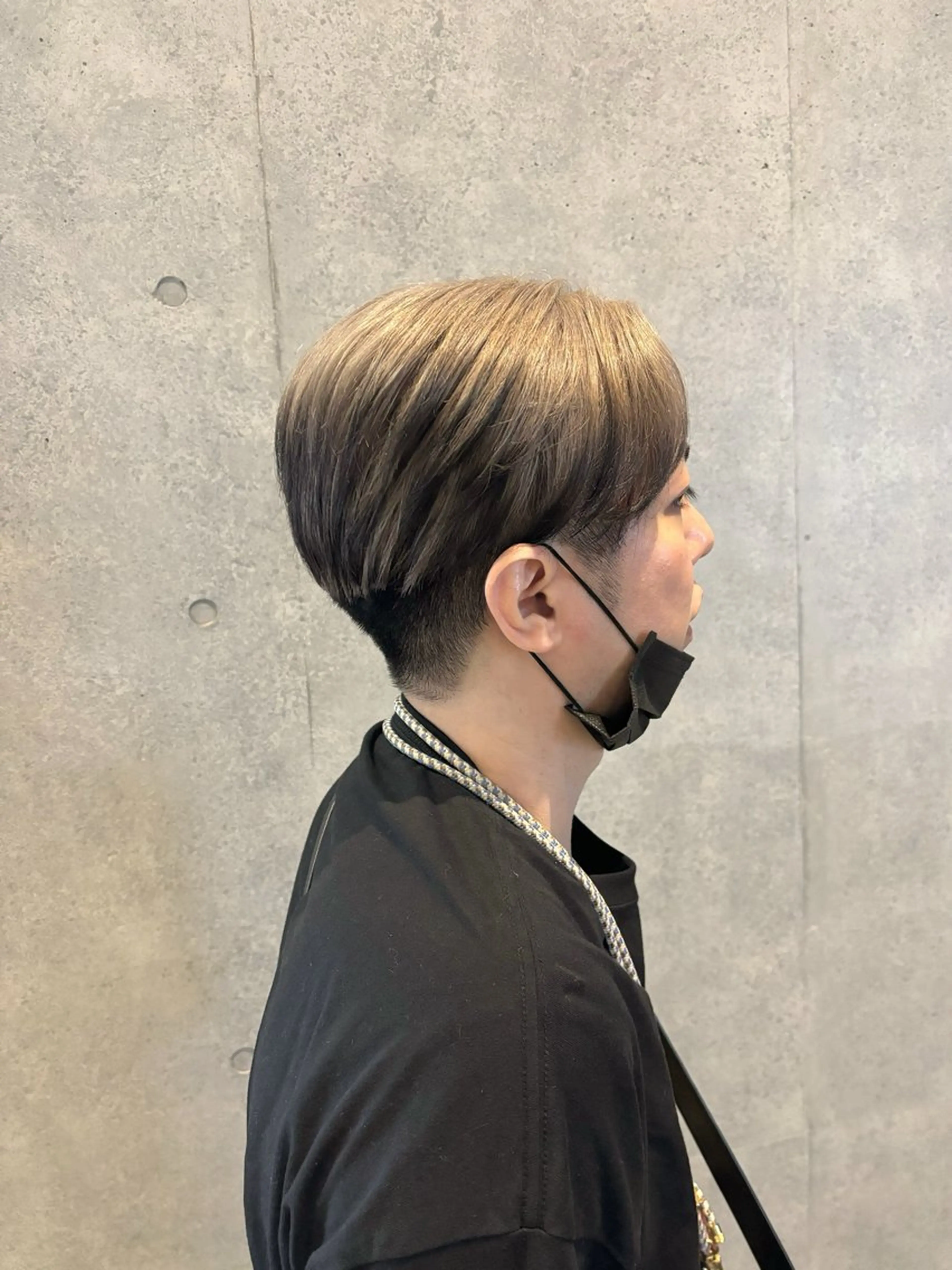 ショート カラー メンズ カット ヘアカラー 一目惚れ艶ハイトーン バンド/しほのヘアスタイル