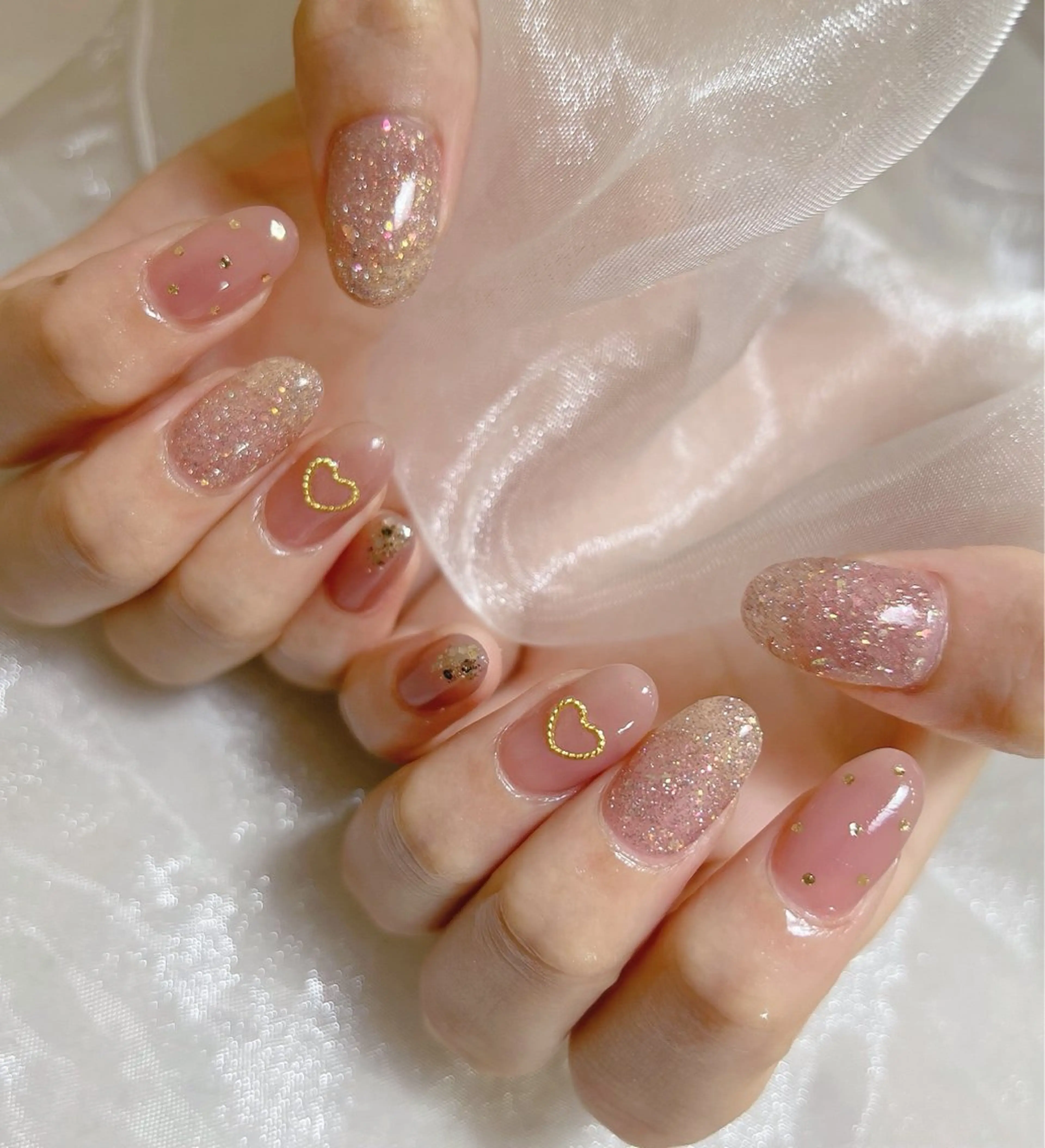 ネイル ドット フットネイル ジェルネイル ハート 韓国ネイル ハンドネイル nail salon Lauleaのネイルデザイン