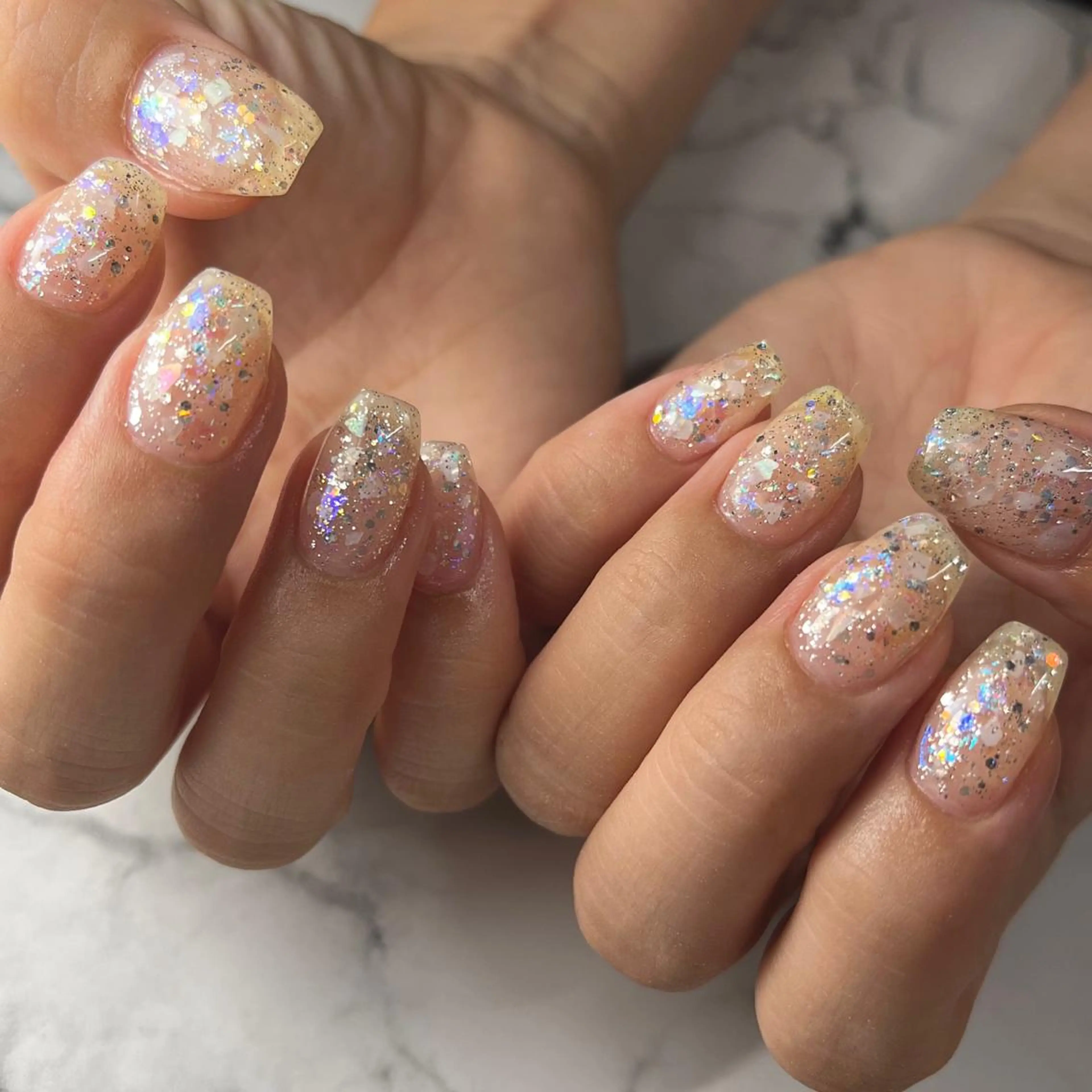 ネイル オーロラネイル クリアネイル ジェルネイル ニュアンスネイル ワンカラーネイル ハンドネイル NAIL NOWのネイルデザイン