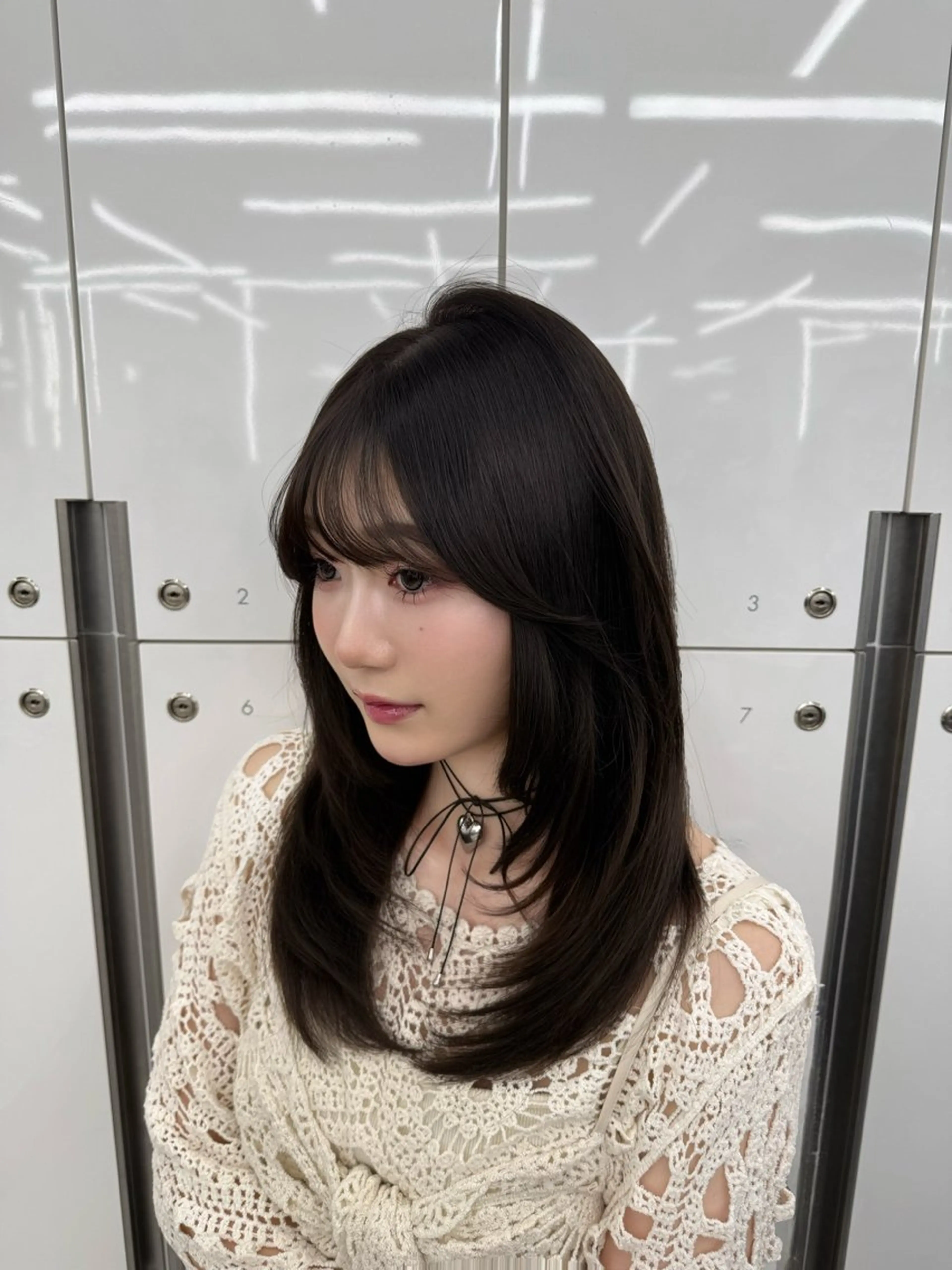 セミロング カラー ヘアアレンジ ヘアカラー トリートメント 松永 凜花のヘアスタイル