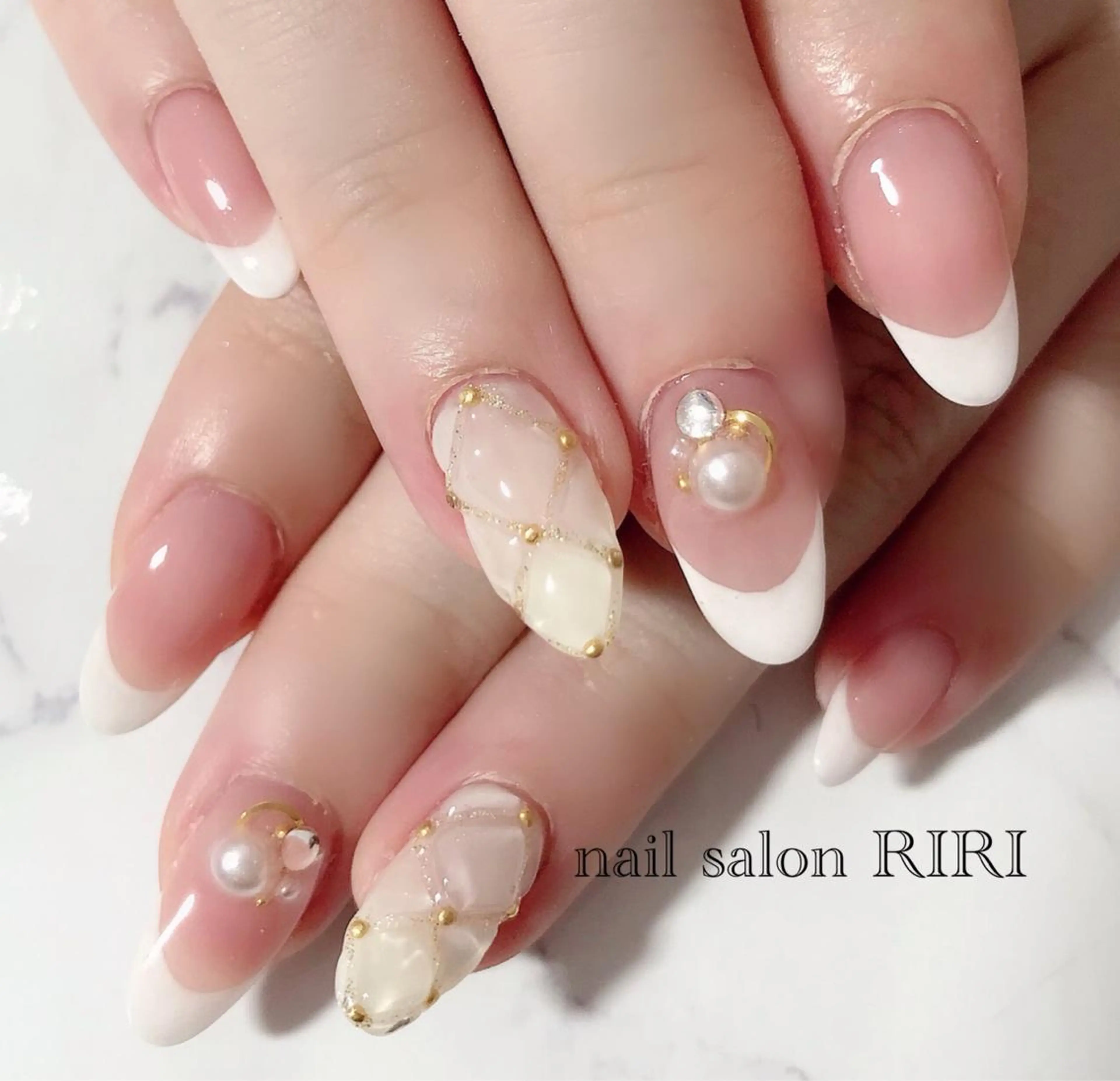 ネイル フレンチネイル private  nail  salon RIRI所属・RIRI リリのネイルデザイン