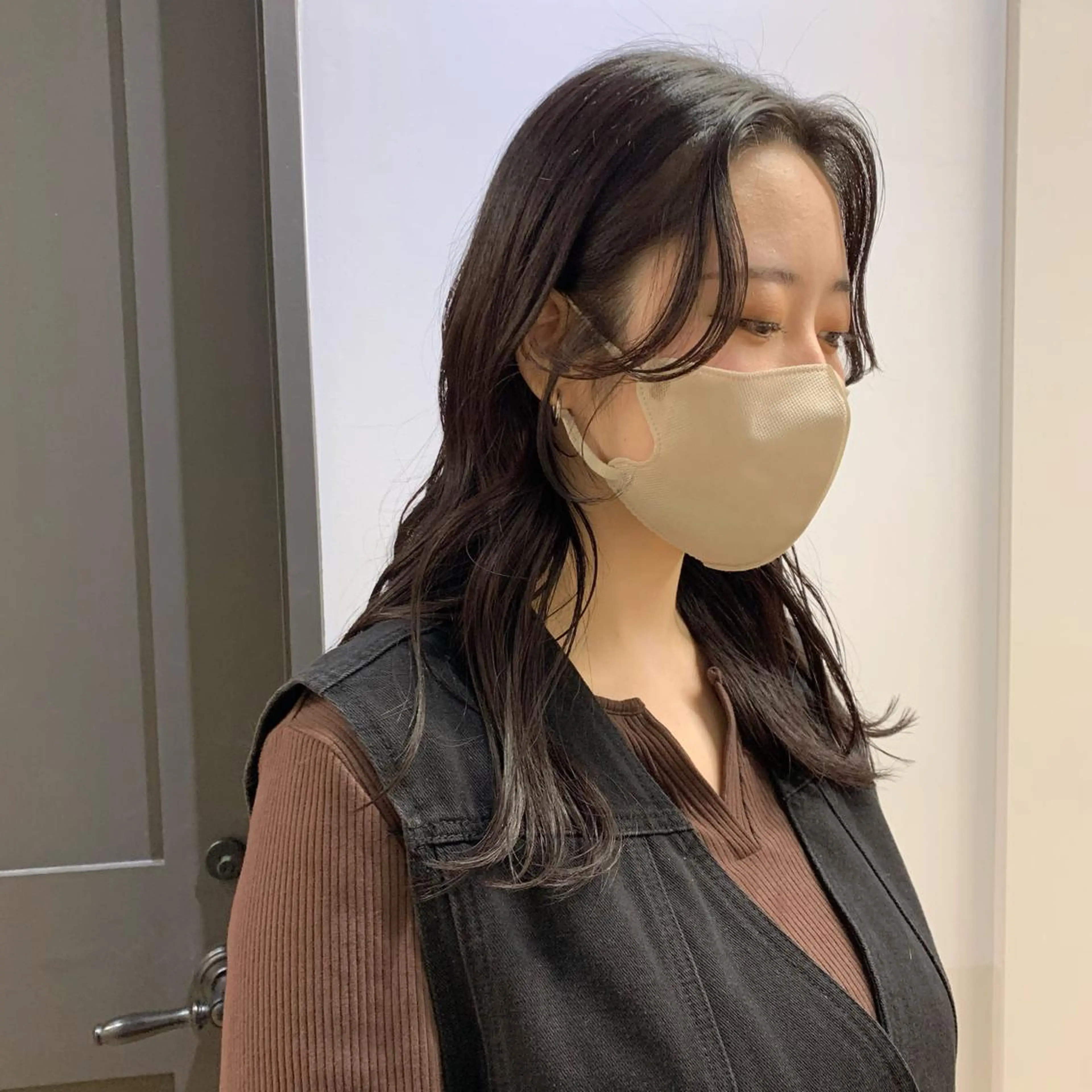 ロング カット トリートメント SAKINO． ベージュカラーのヘアスタイル
