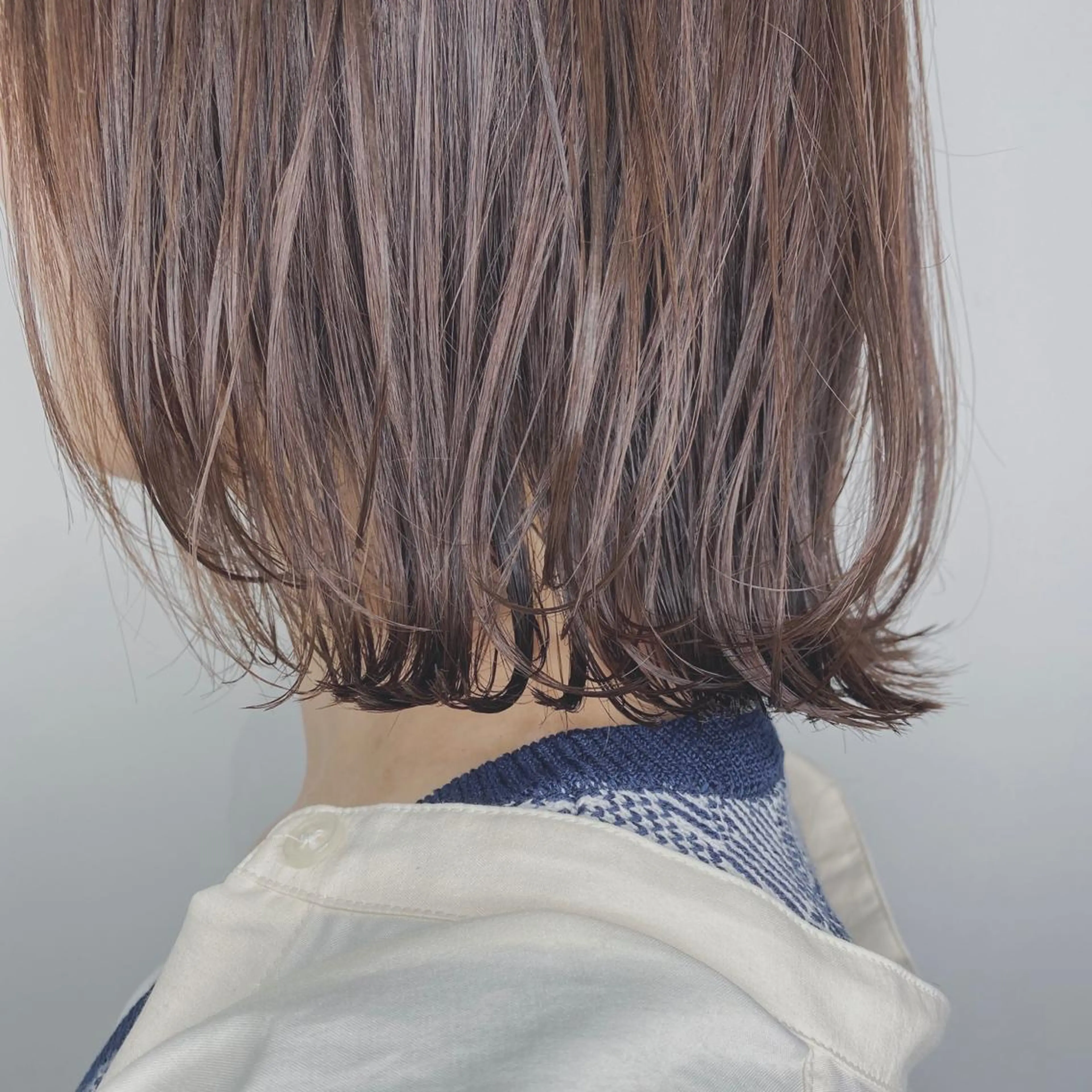 ミディアム カラー 切りっぱなしボブ ボブ 暖色カラー🍊 せきゆうかのヘアスタイル