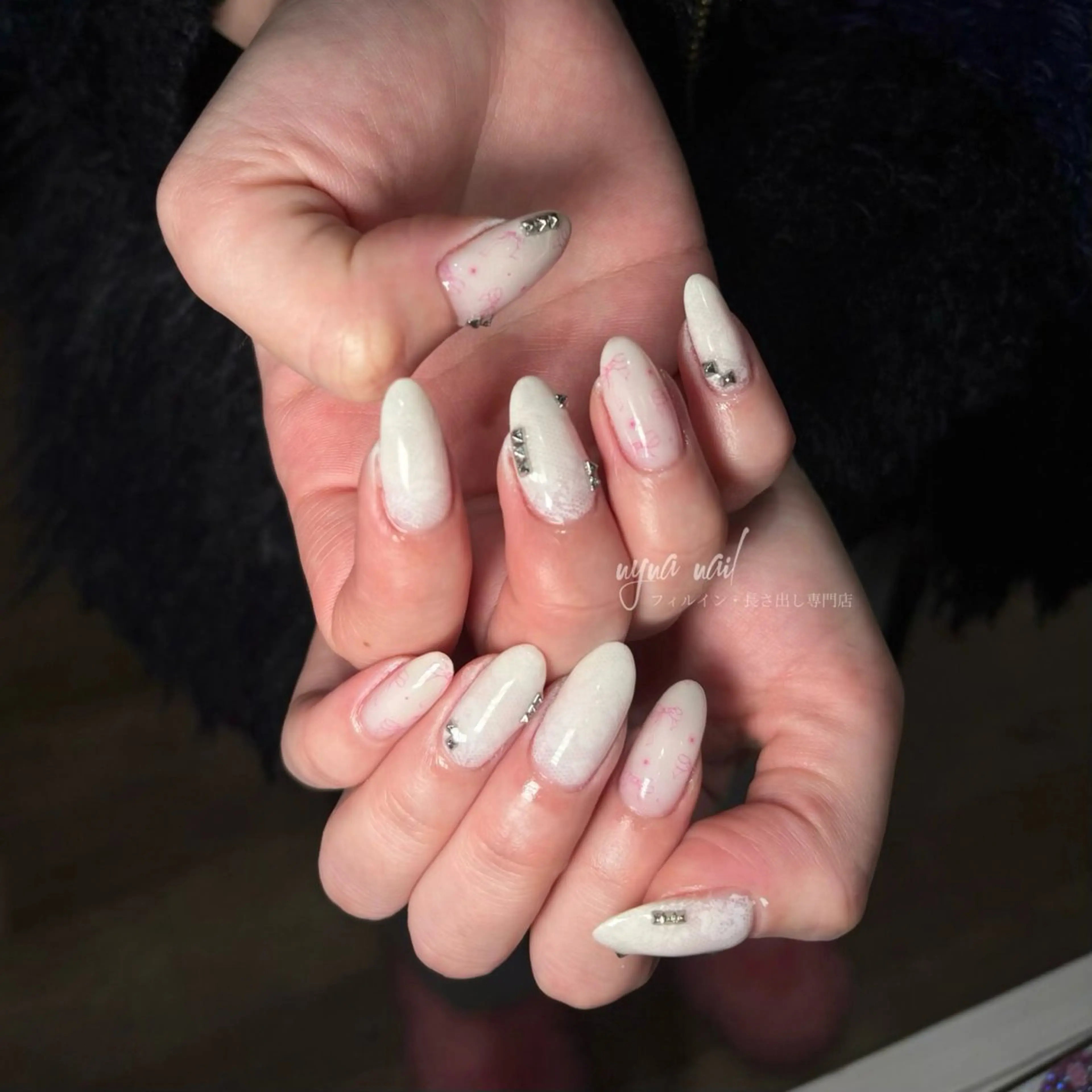 ネイル ハンドネイル 長さ出し専門 nynaのネイルデザイン