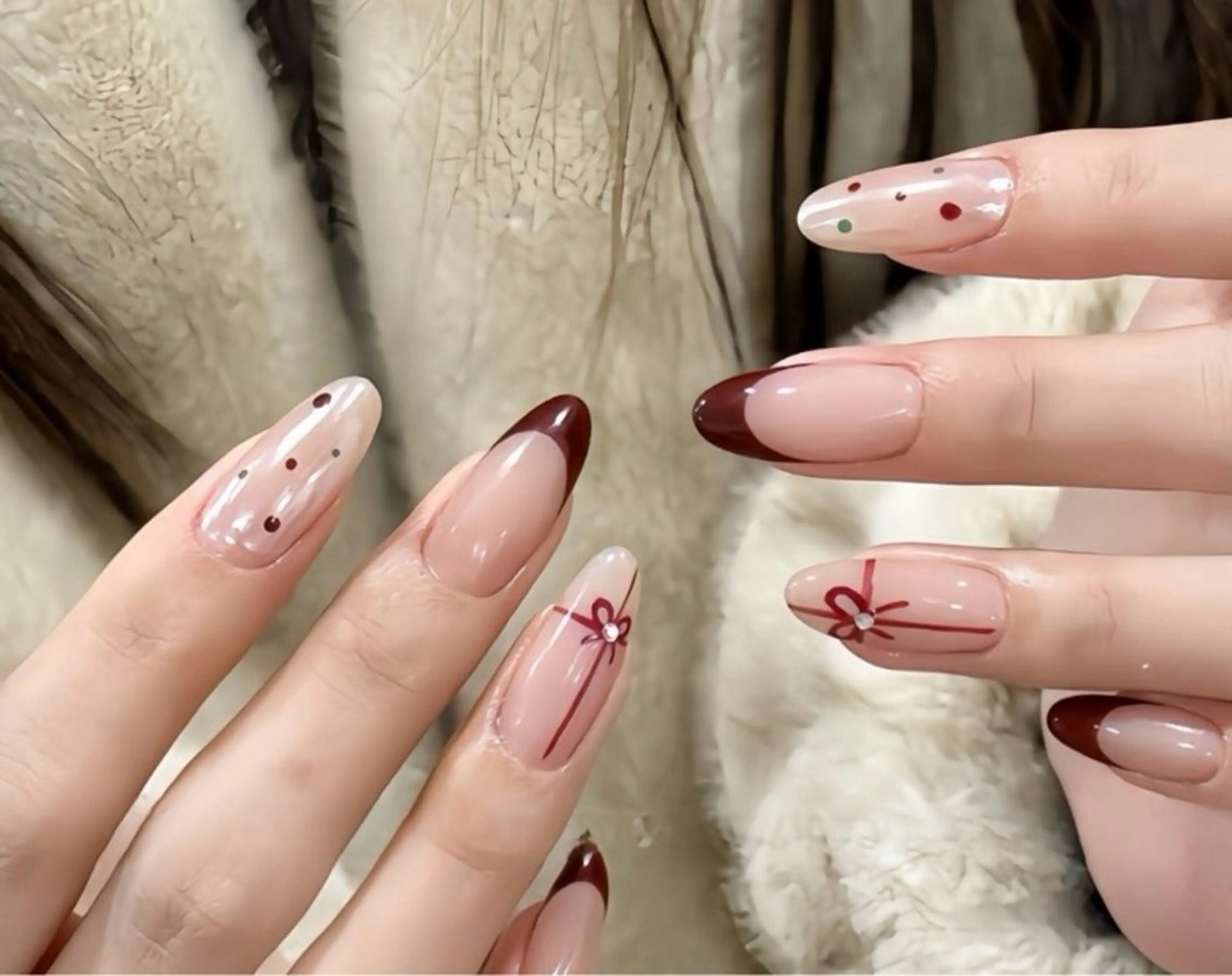 ネイル オーロラネイル チークネイル 長さ出し フットネイル フレンチネイル Lee Nails チップ長さだし専門店のネイルデザイン