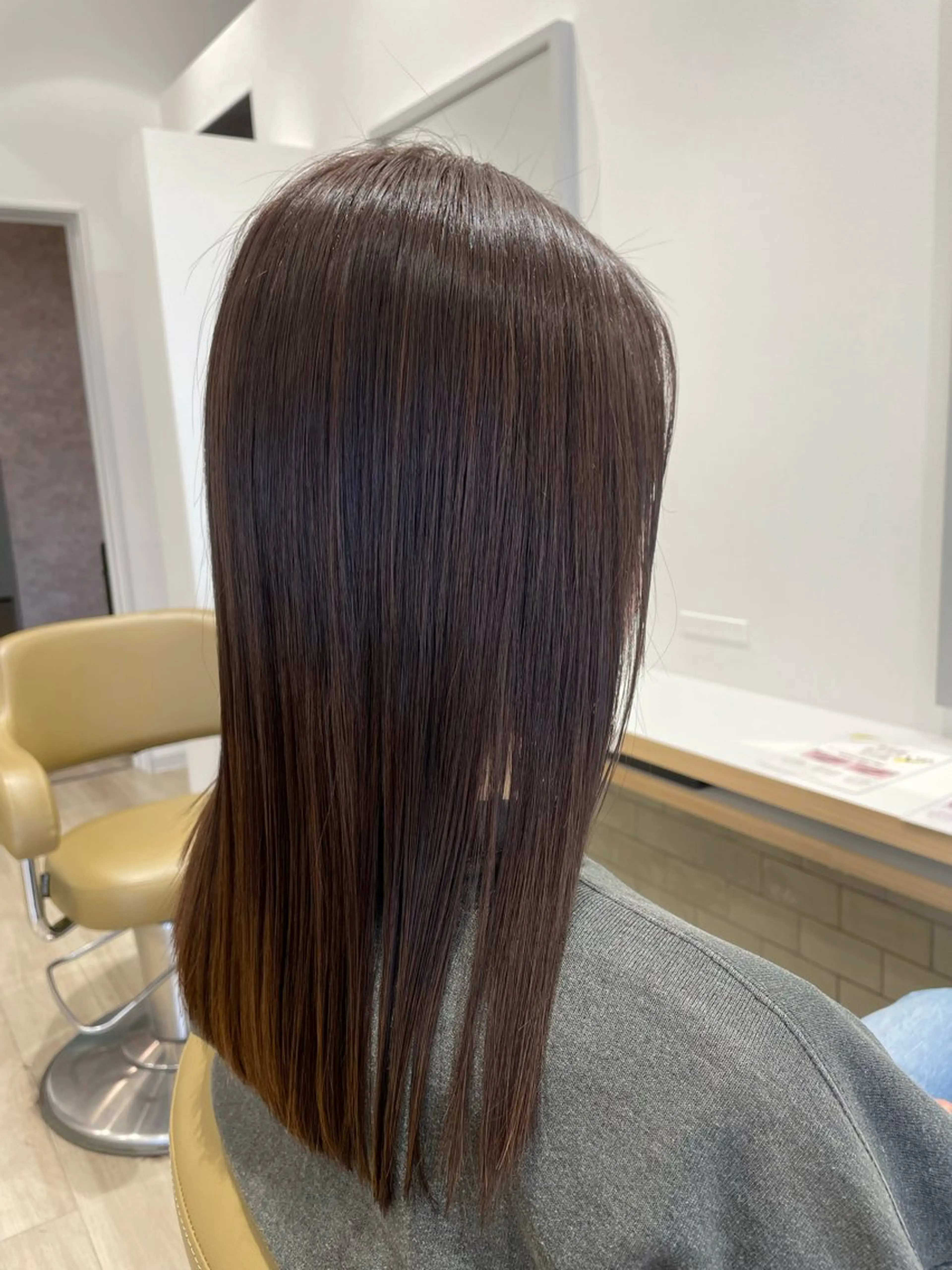 セミロング ルクール上越店 黒石 智加子のヘアスタイル