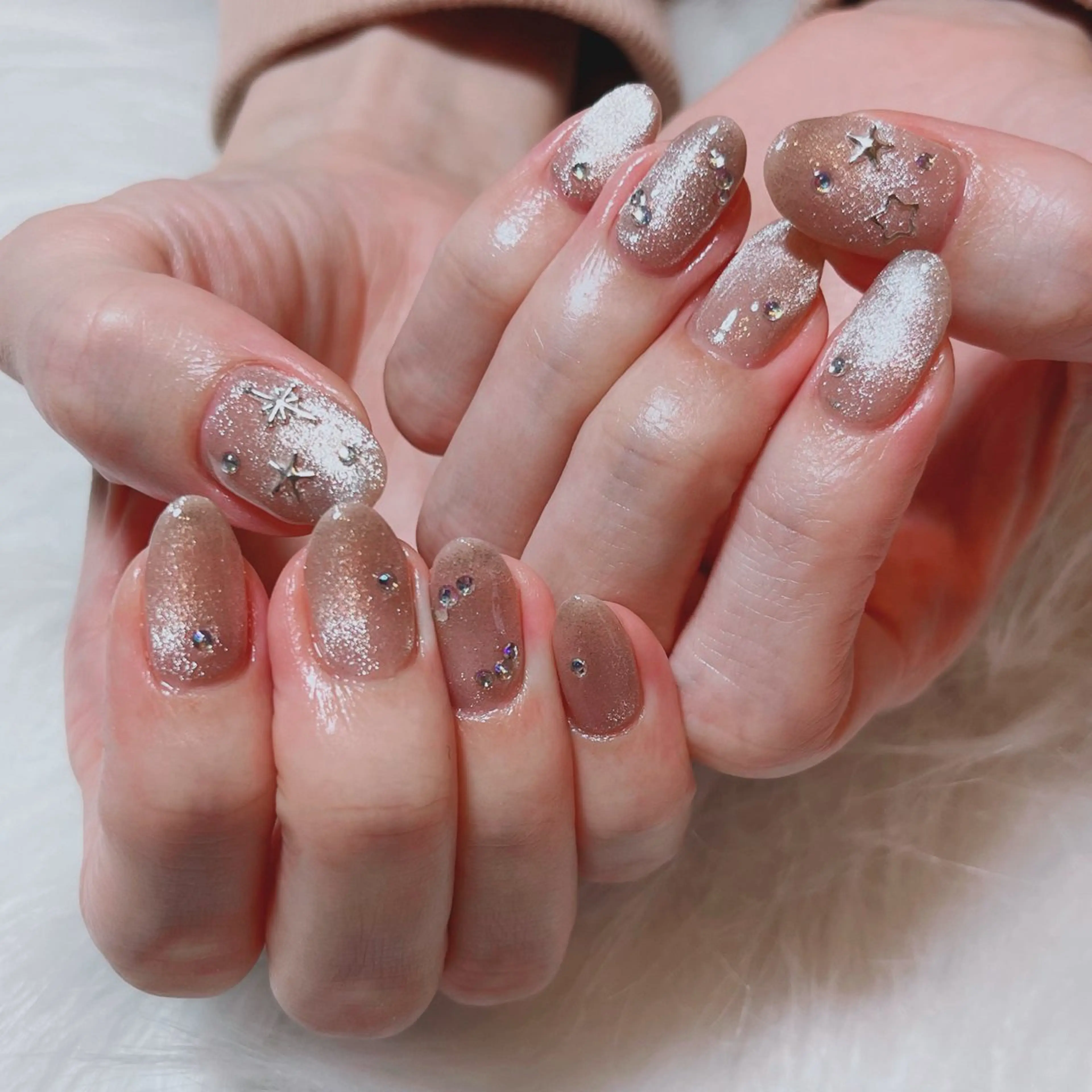 ネイル キラキラネイル マグネットネイル ハンドネイル ruirui.naildesign所属・RUI ☆のネイルデザイン