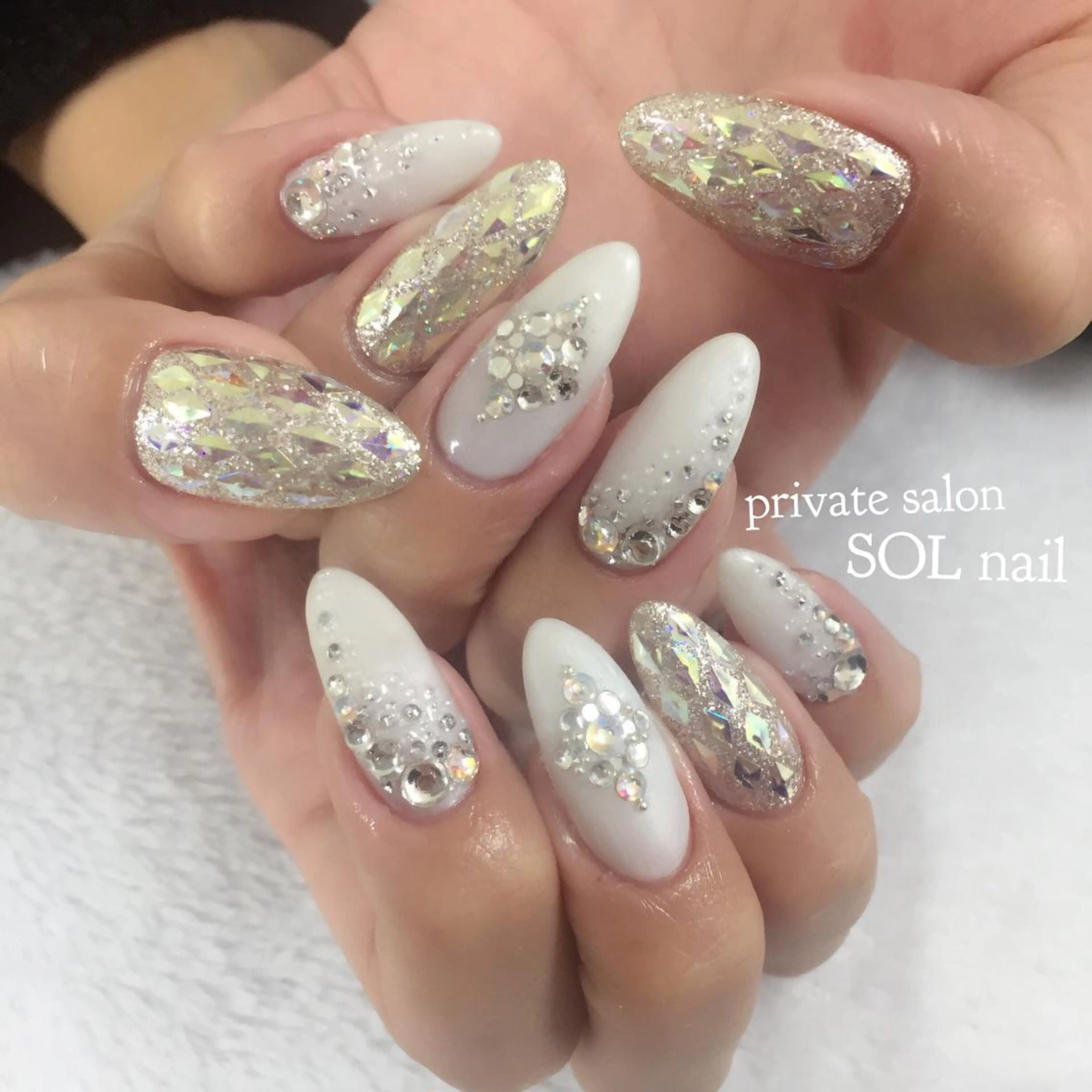 ネイル SOL NAILのネイルデザイン