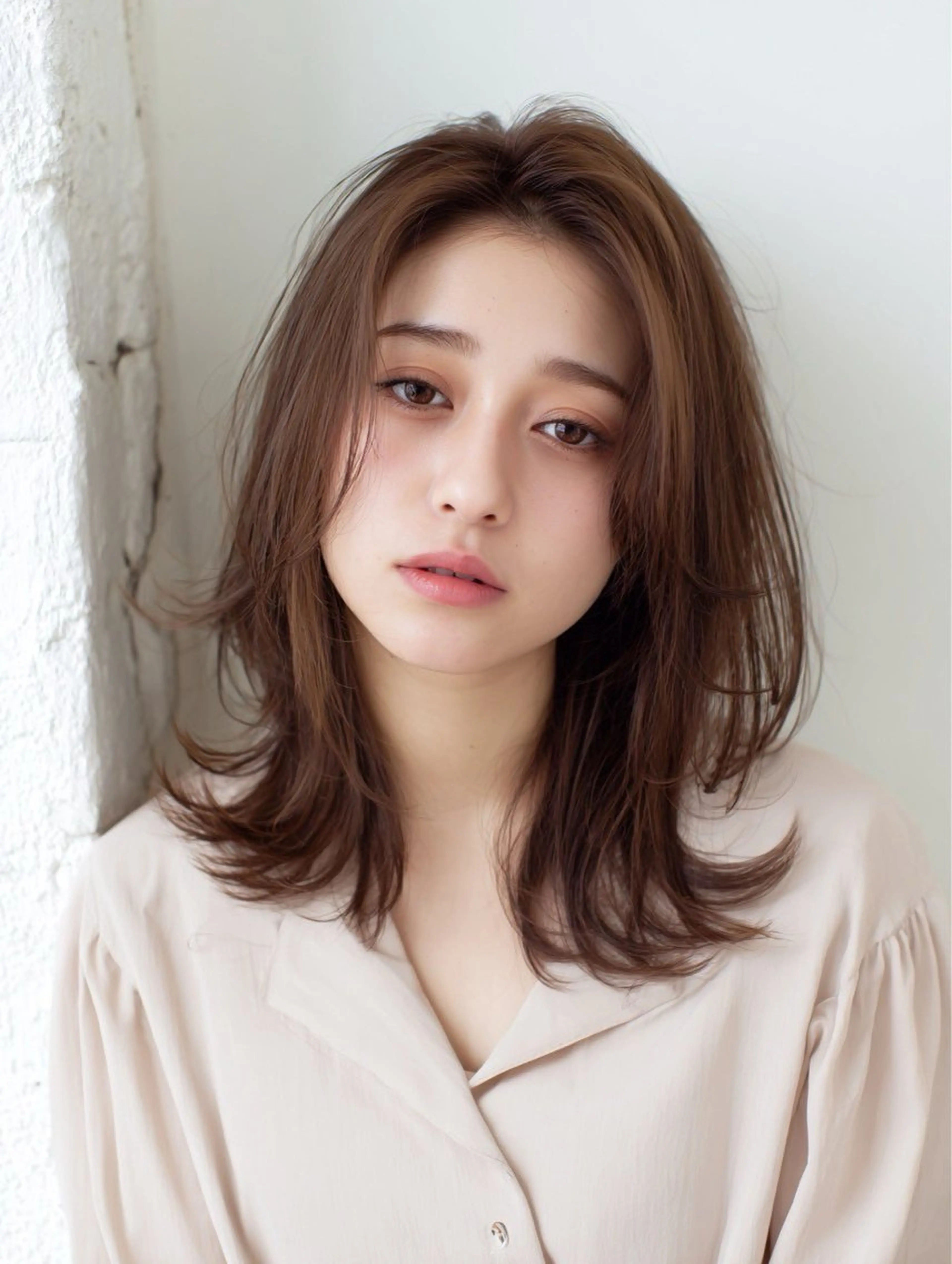 ミディアム レイヤーカット カット ヘアカラー トリートメント Link mili ゆうすけのヘアスタイル