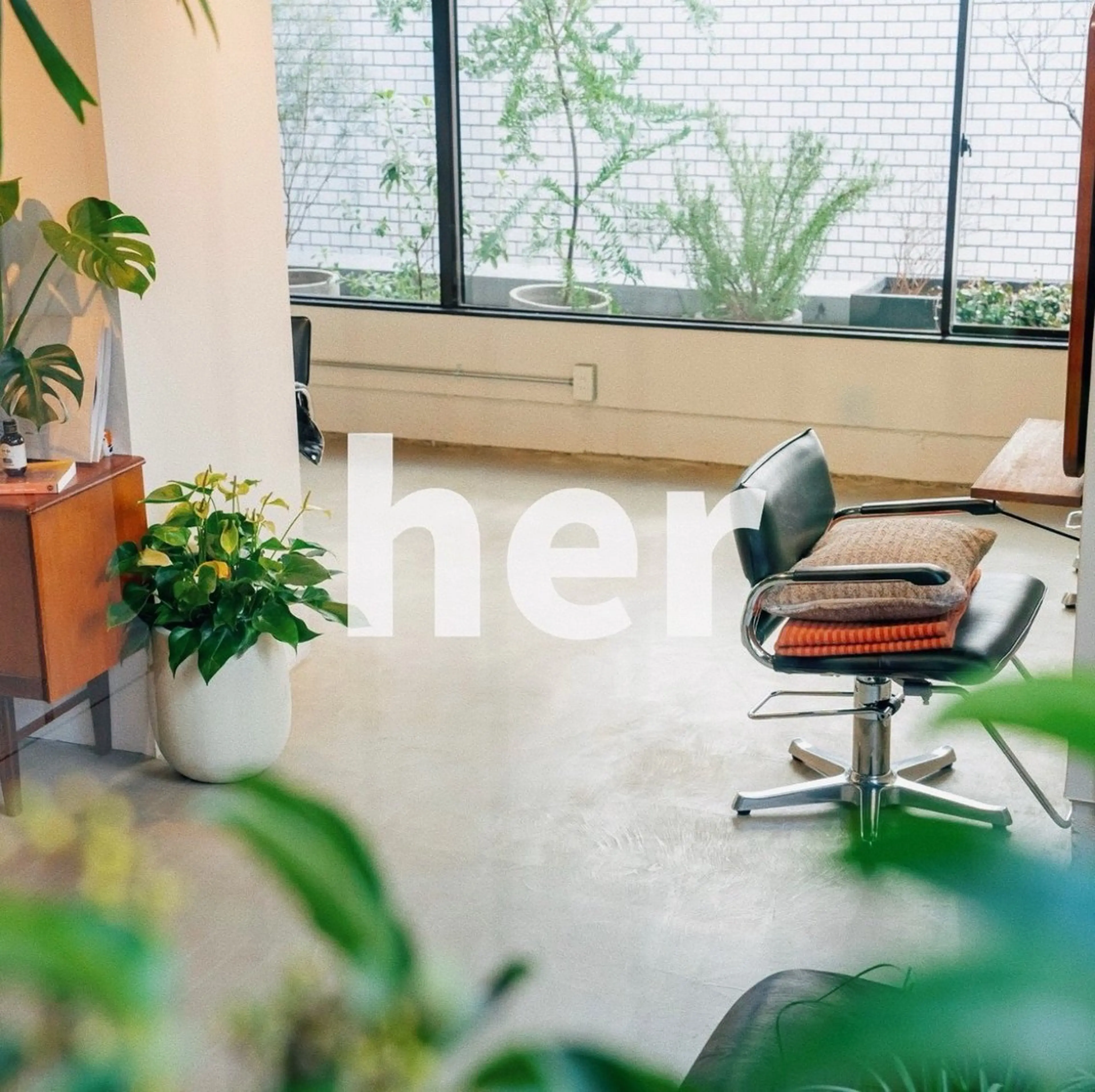 ロング kaito /都立大学herのヘアスタイル