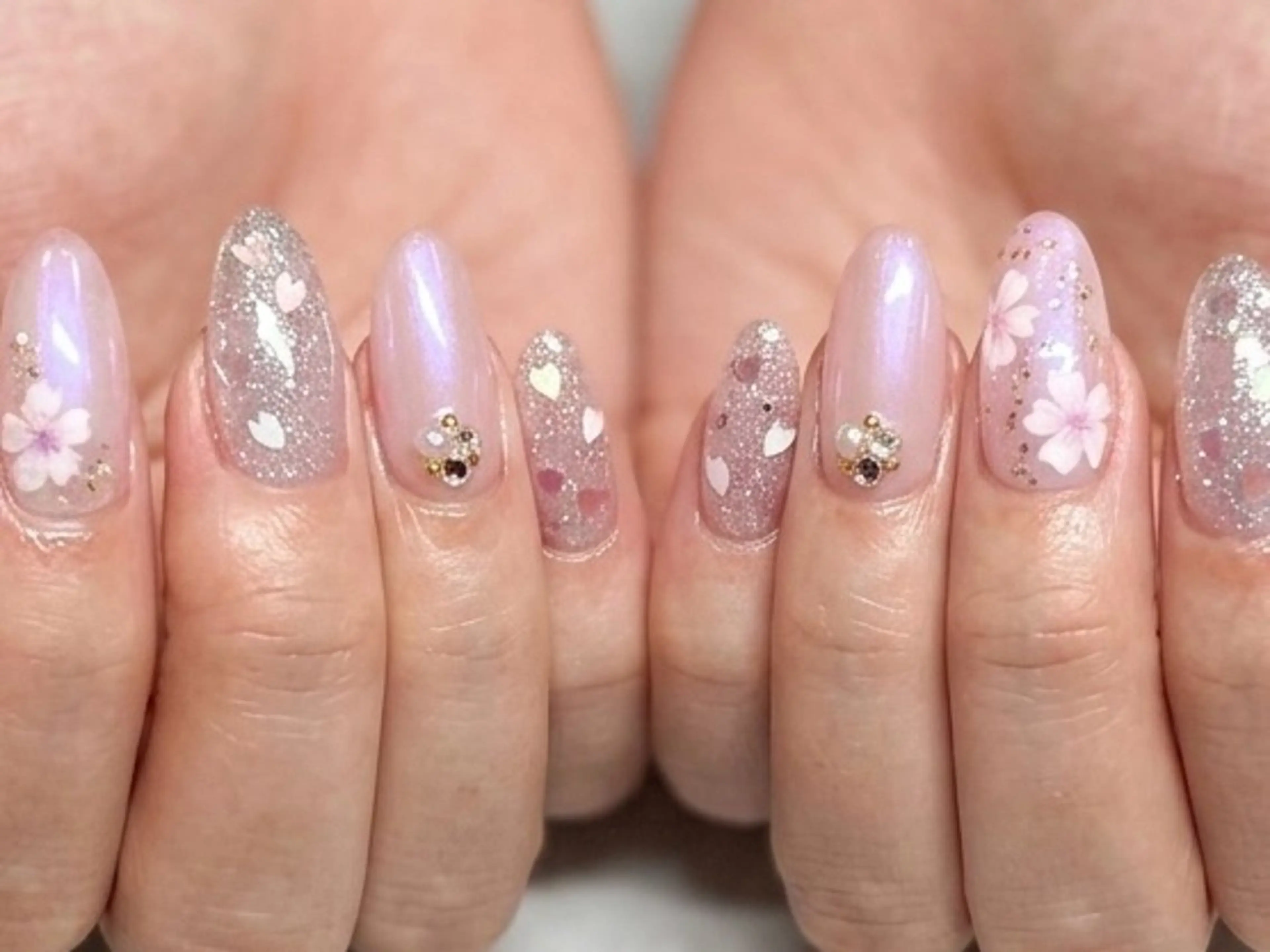 ネイル nail&eye ROIのネイルデザイン