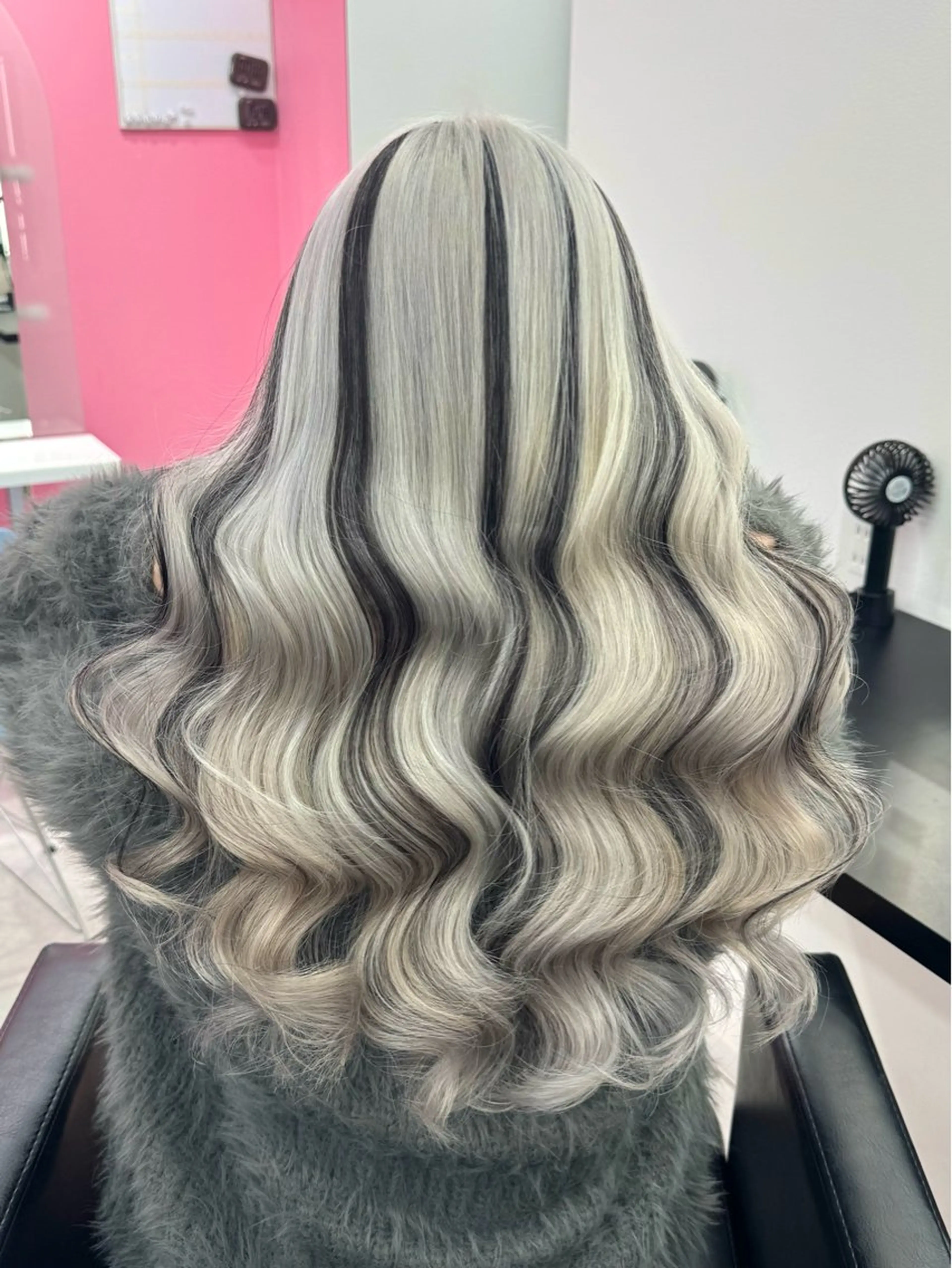 ロング カラー ブリーチ ダブルカラー ロング トリートメント EGO池袋所属・💫池袋/カラー/ shu💫のヘアスタイル