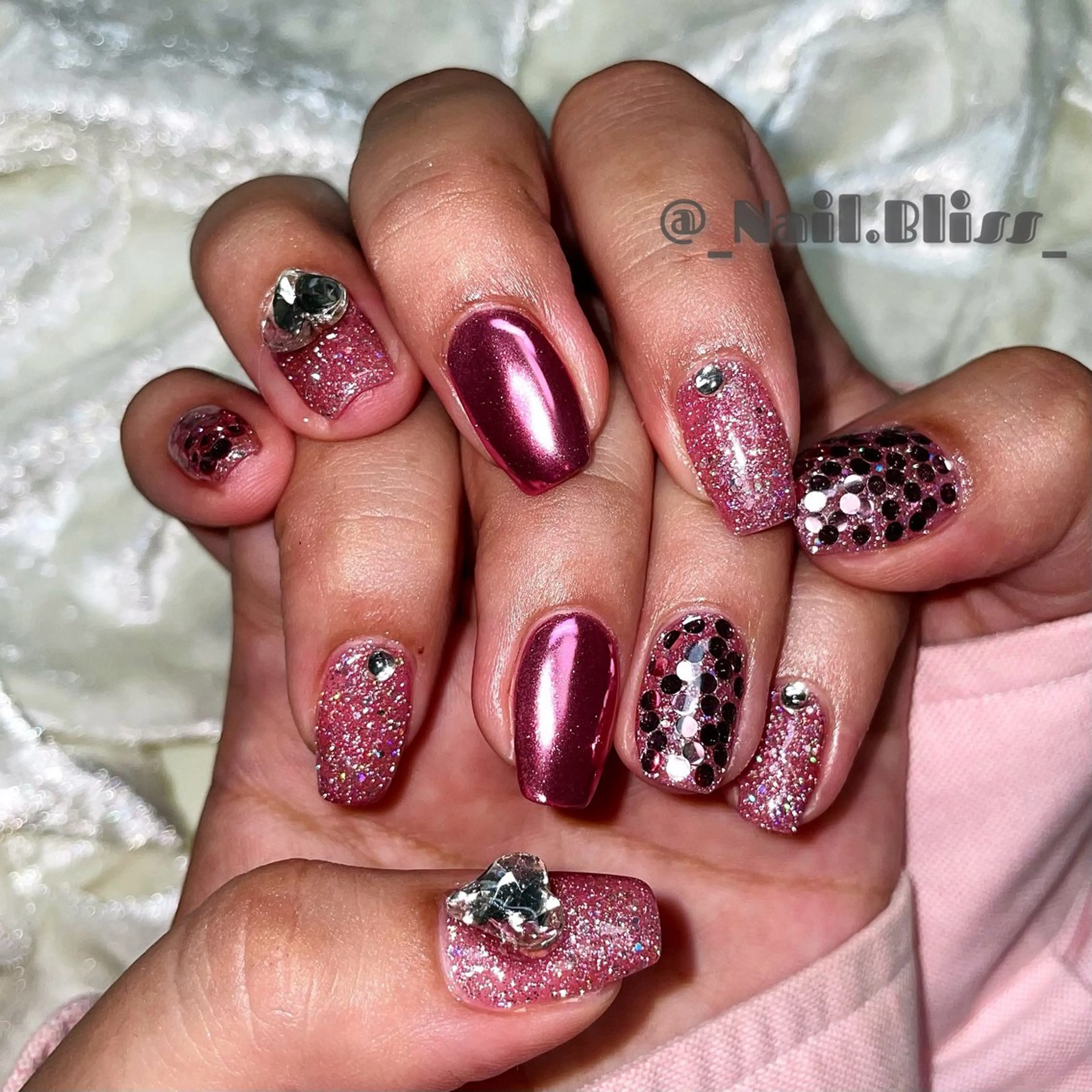 ネイル フラッシュネイル 持ち込み ピンク ハンドネイル NAIL BLISSのネイルデザイン