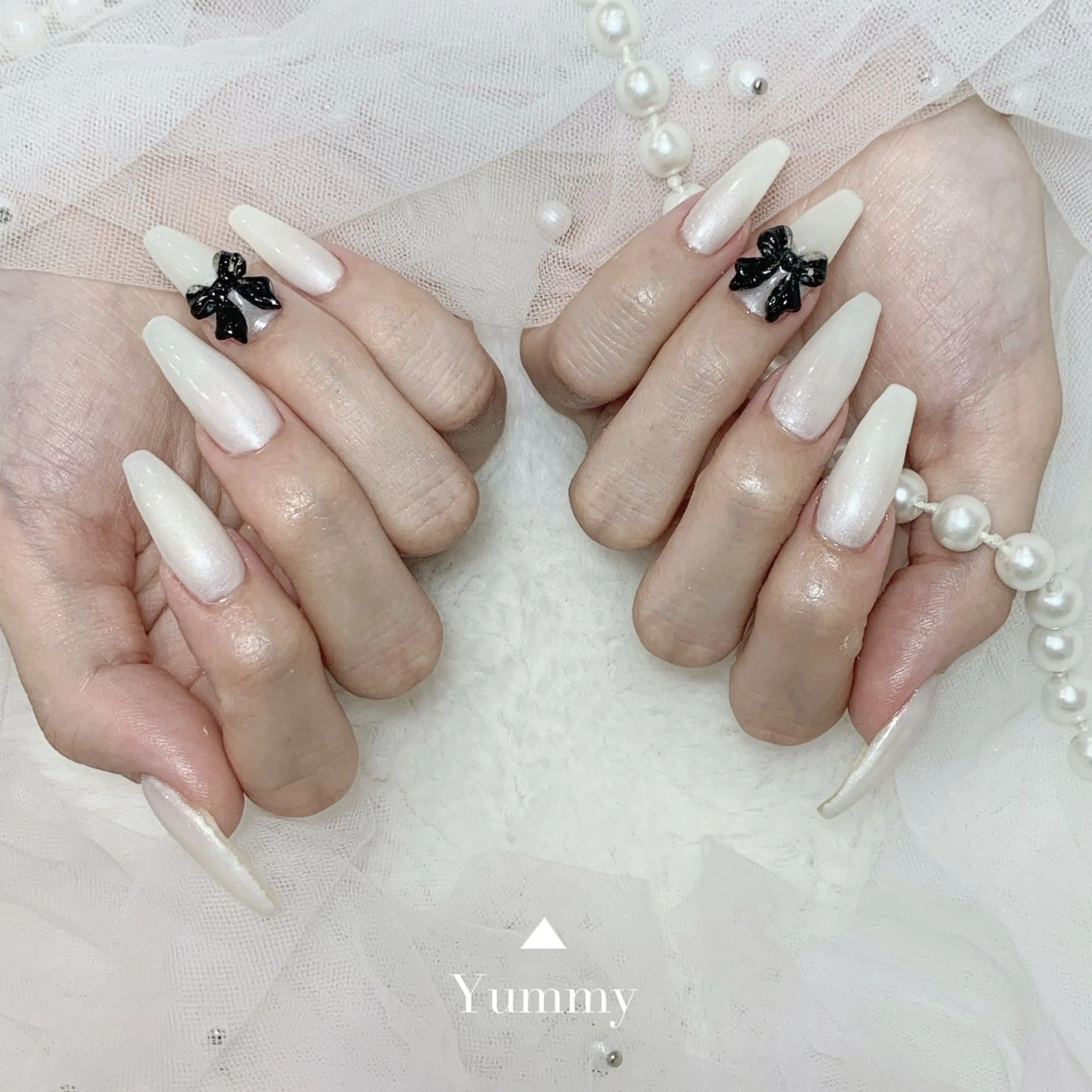 ネイル アートネイル フラッシュネイル フレンチネイル ガラスフレンチ グラデーション ハンドネイル M2 BEAUTY アユミのネイルデザイン