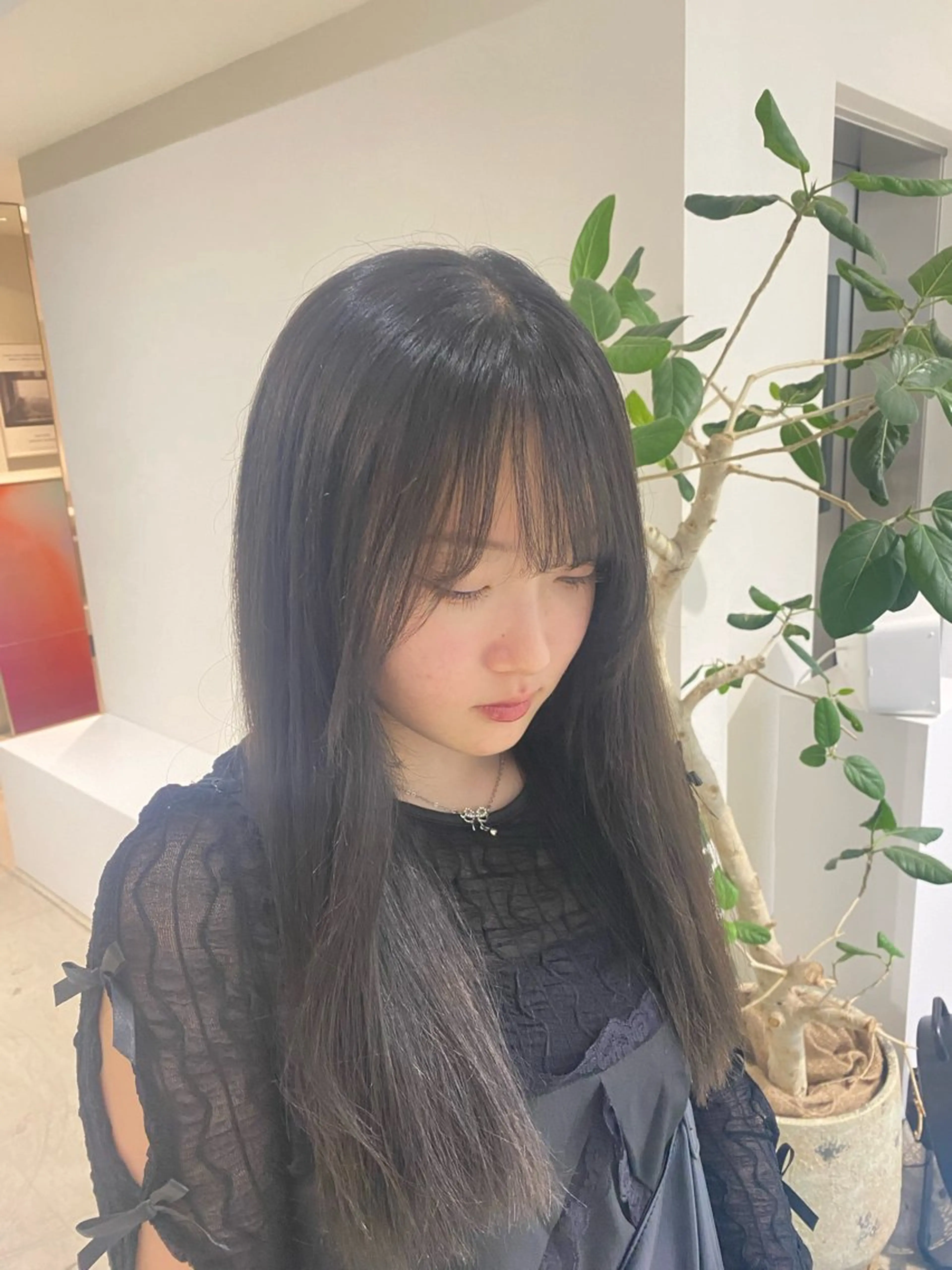 カラー ブリーチ 透明感カラー 卒業式のヘアスタイル ANY Sakiのヘアスタイル