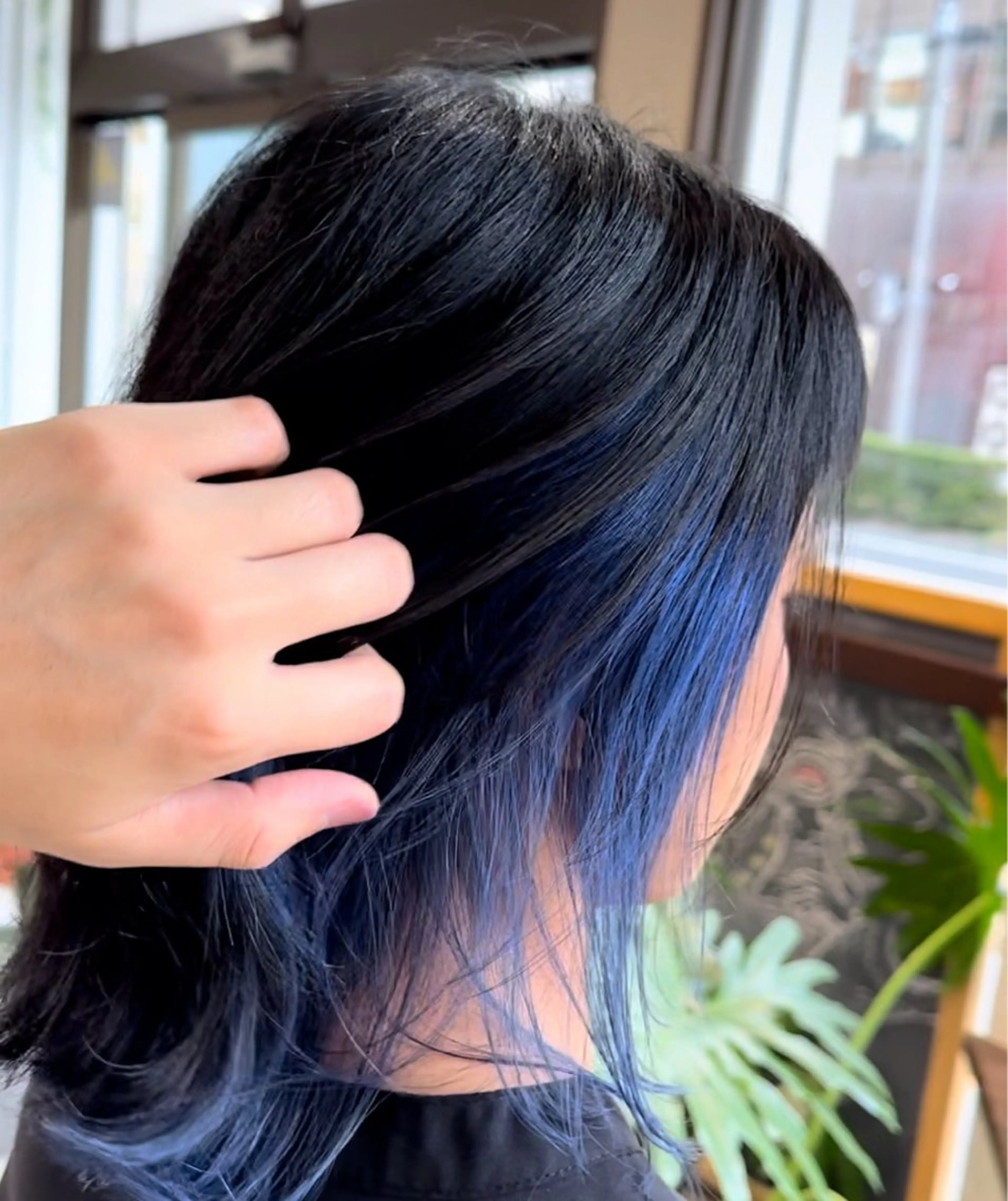 ミディアム カラー インナーカラー ウルフカット 遠藤惟斗/自由が丘/ 透明感カラー/パーマのヘアスタイル