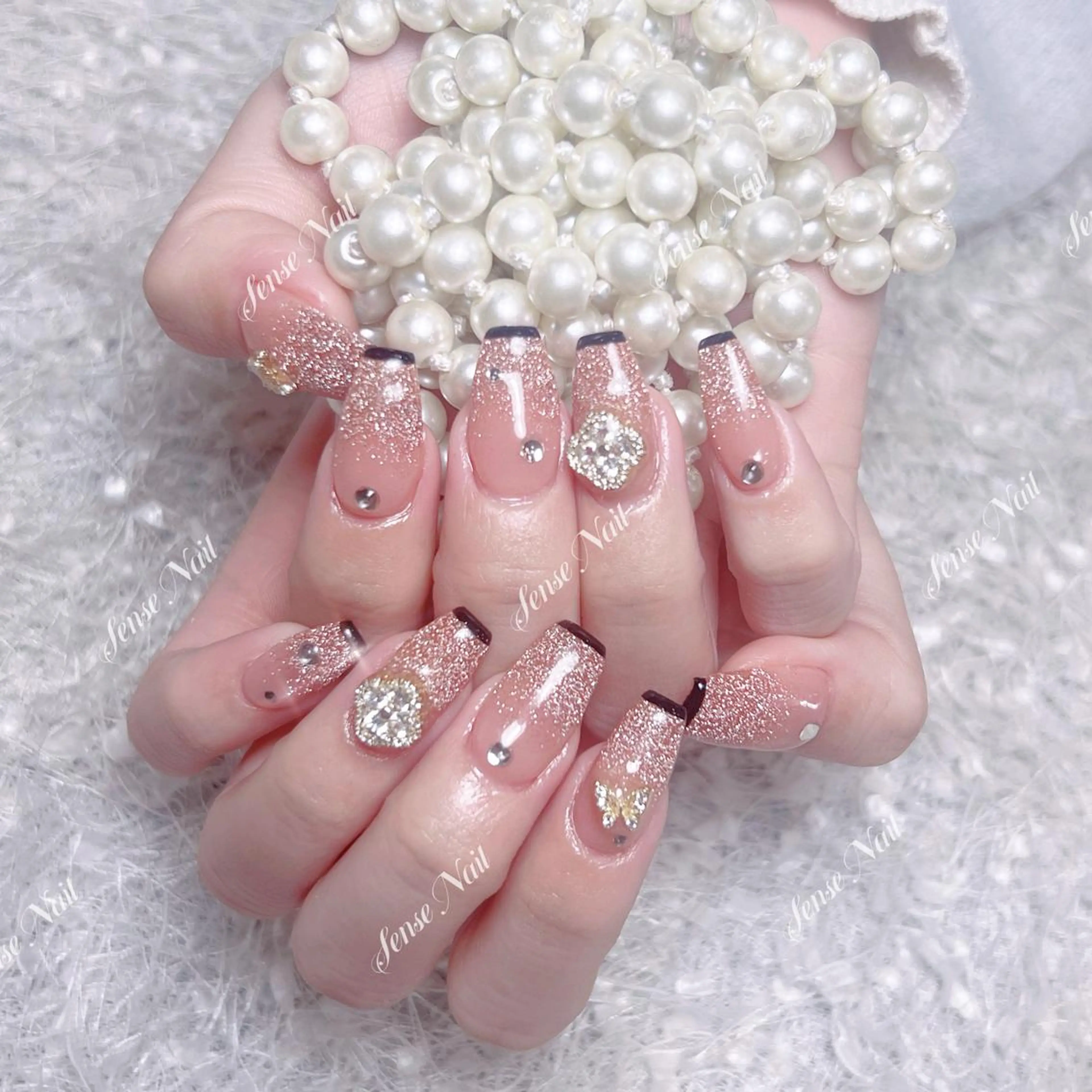 ネイル ハンドネイル ハンドケア 🦋Yumiio 🦋のネイルデザイン