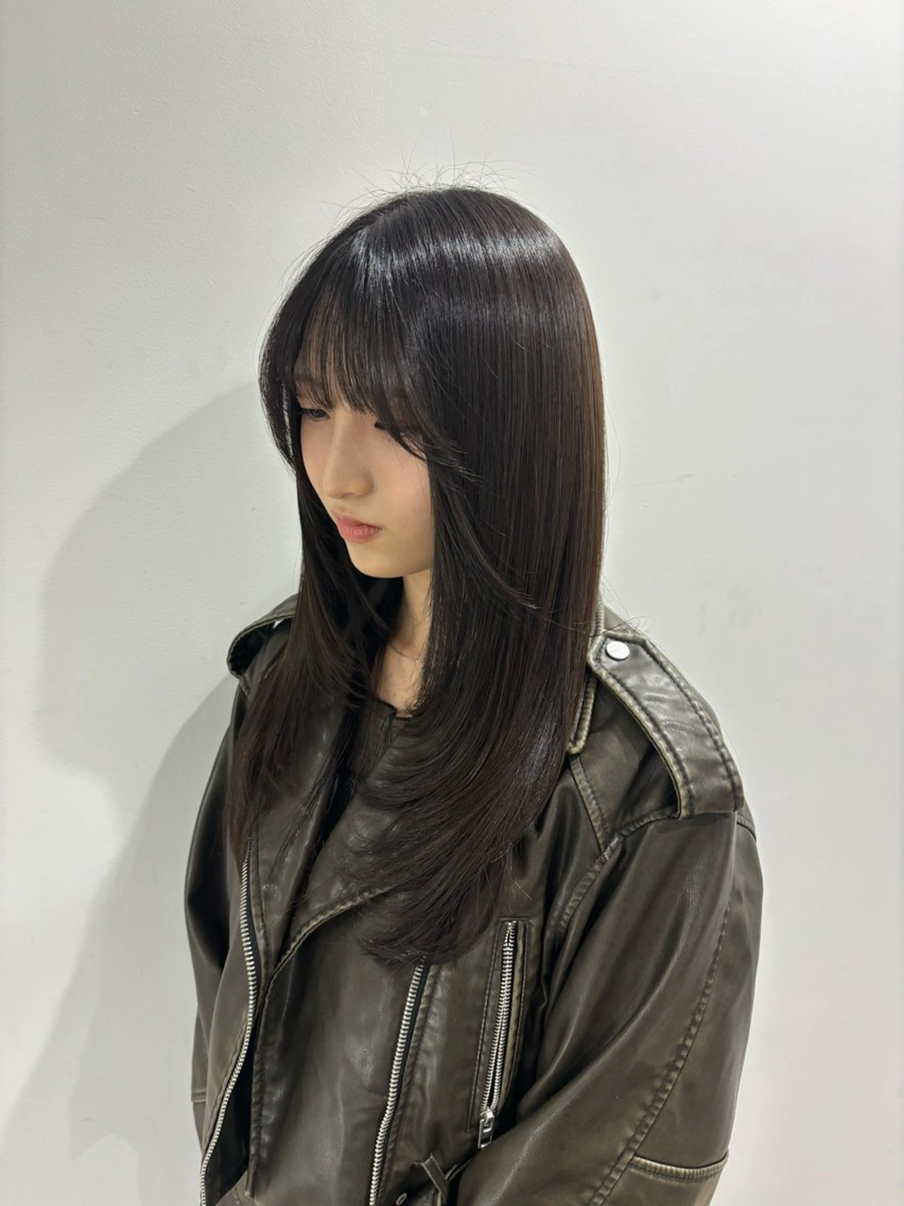 骨格矯正カット✂︎+似合わせカラー🌈+バイカルテトリートメント💦の写真