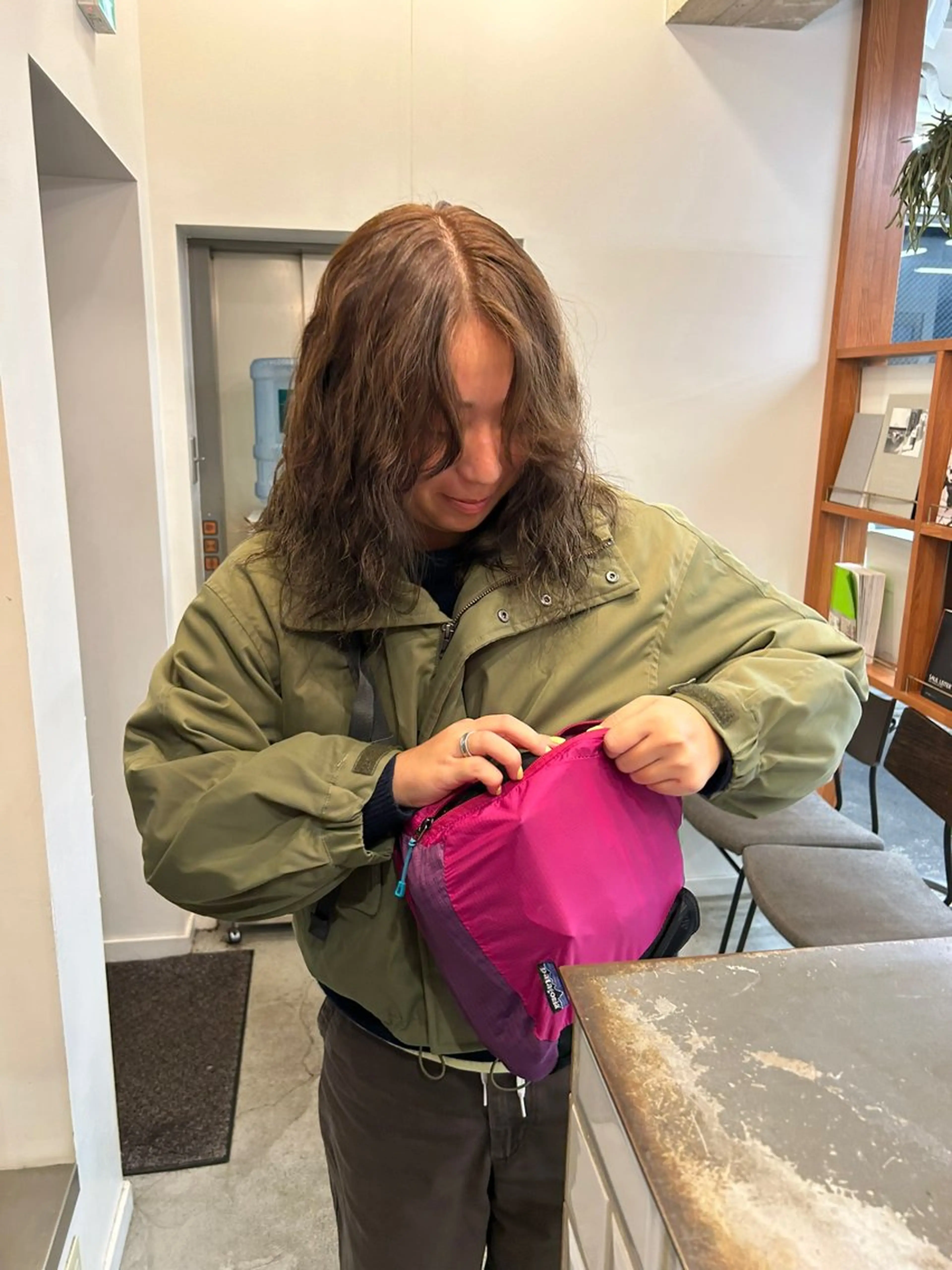 カラー 川波 姫星のヘアスタイル