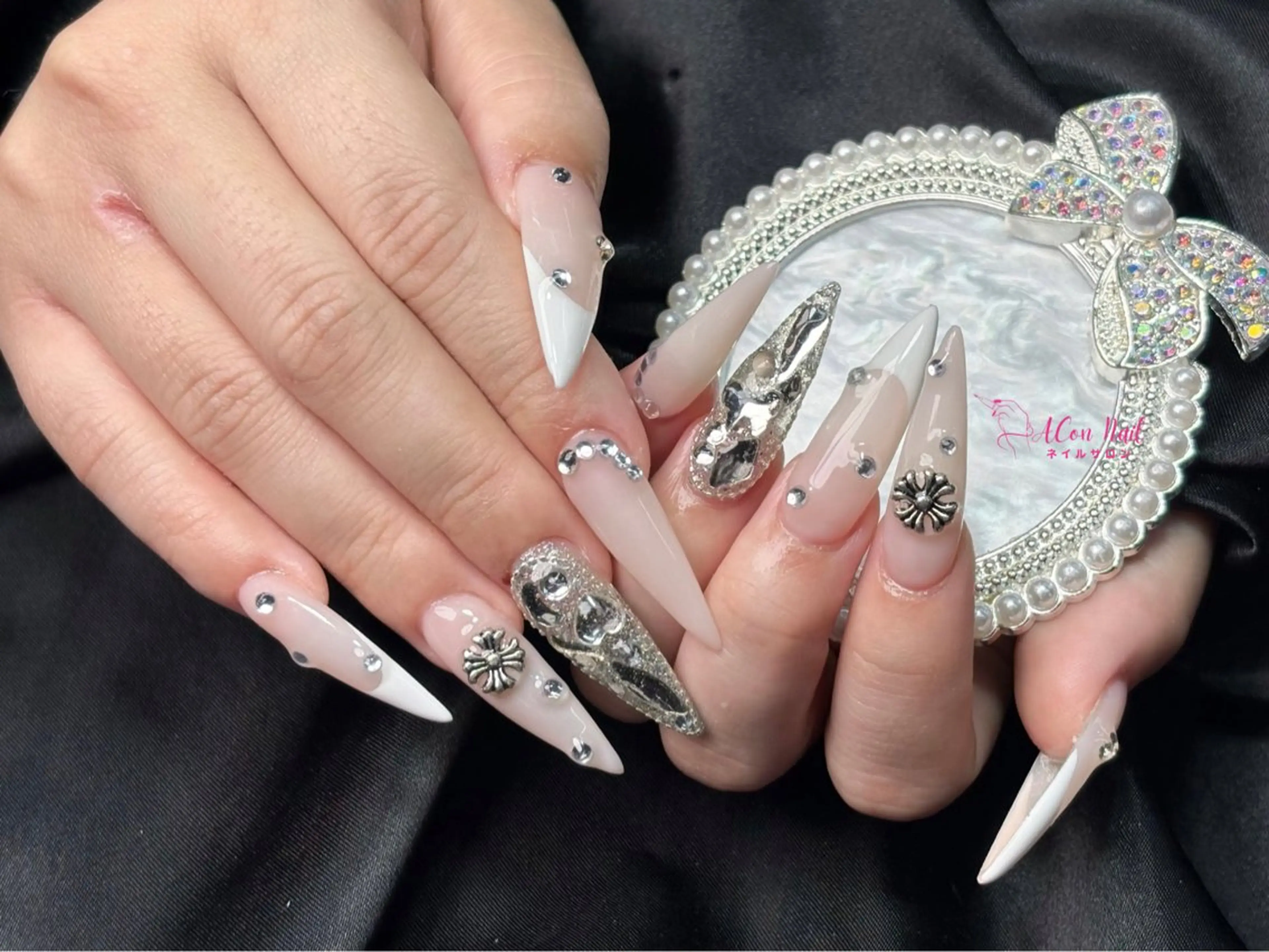 ネイル 桜ネイル 長さ出し フラワーネイル フレンチネイル ジェルネイル ハンドネイル ACon NailSalonのネイルデザイン